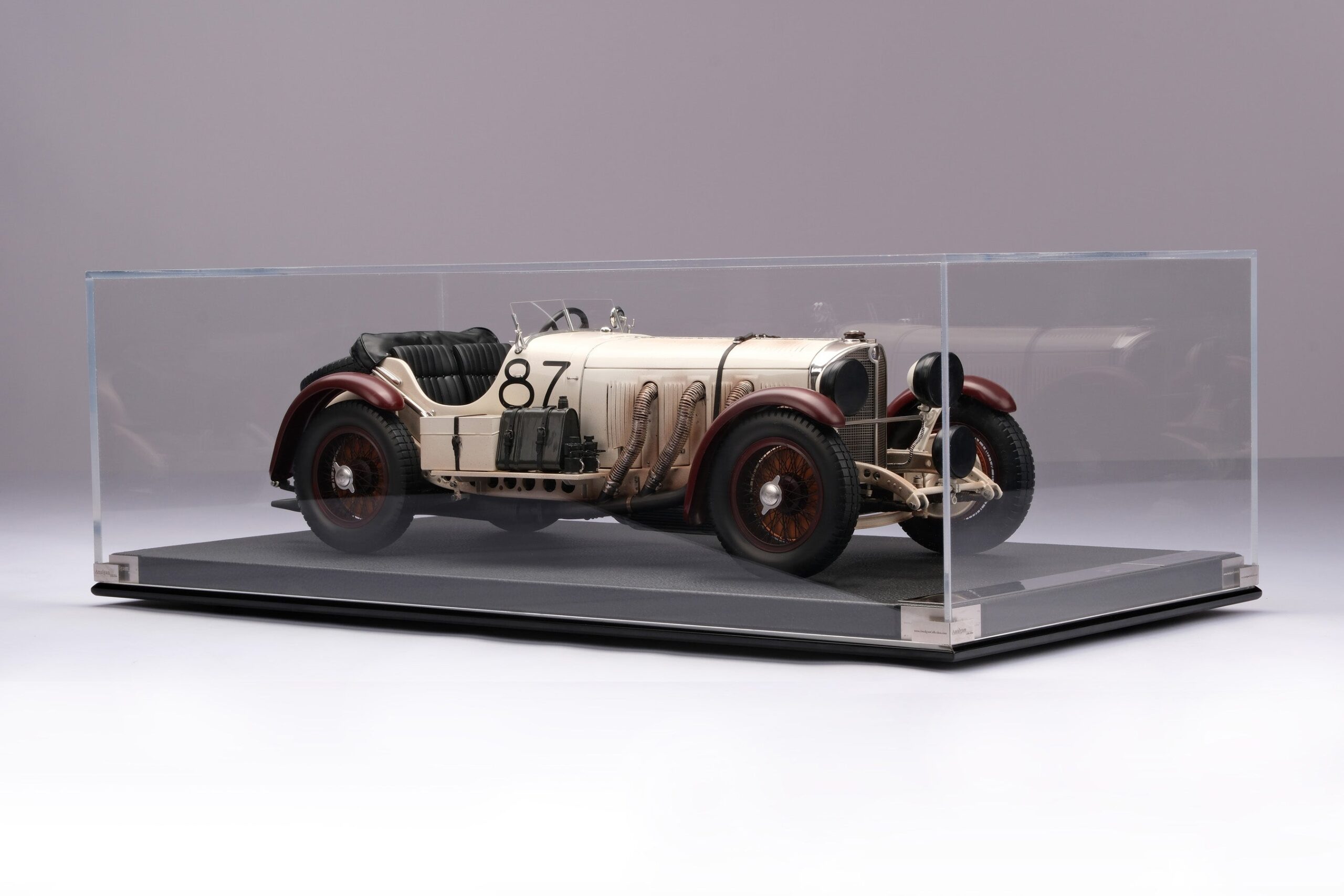 Amalgam Mercedes-Benz SSKL 1931 Mille Miglia Winner Patiniert - Weiß | 1:8 - Imagen 18