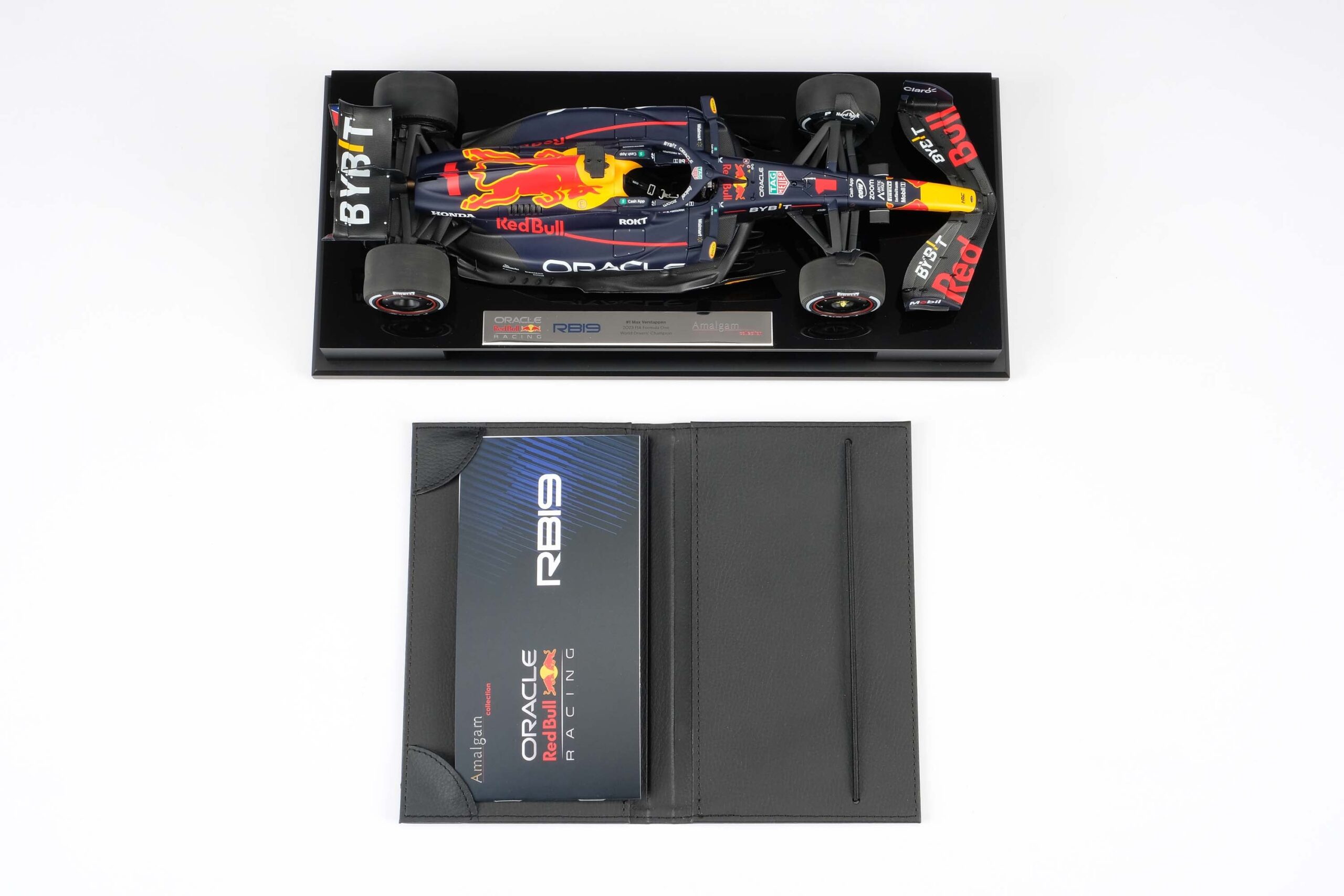 Amalgam Oracle Red Bull Racing RB19 2023 Season Livery | 1:18 – Bild 17