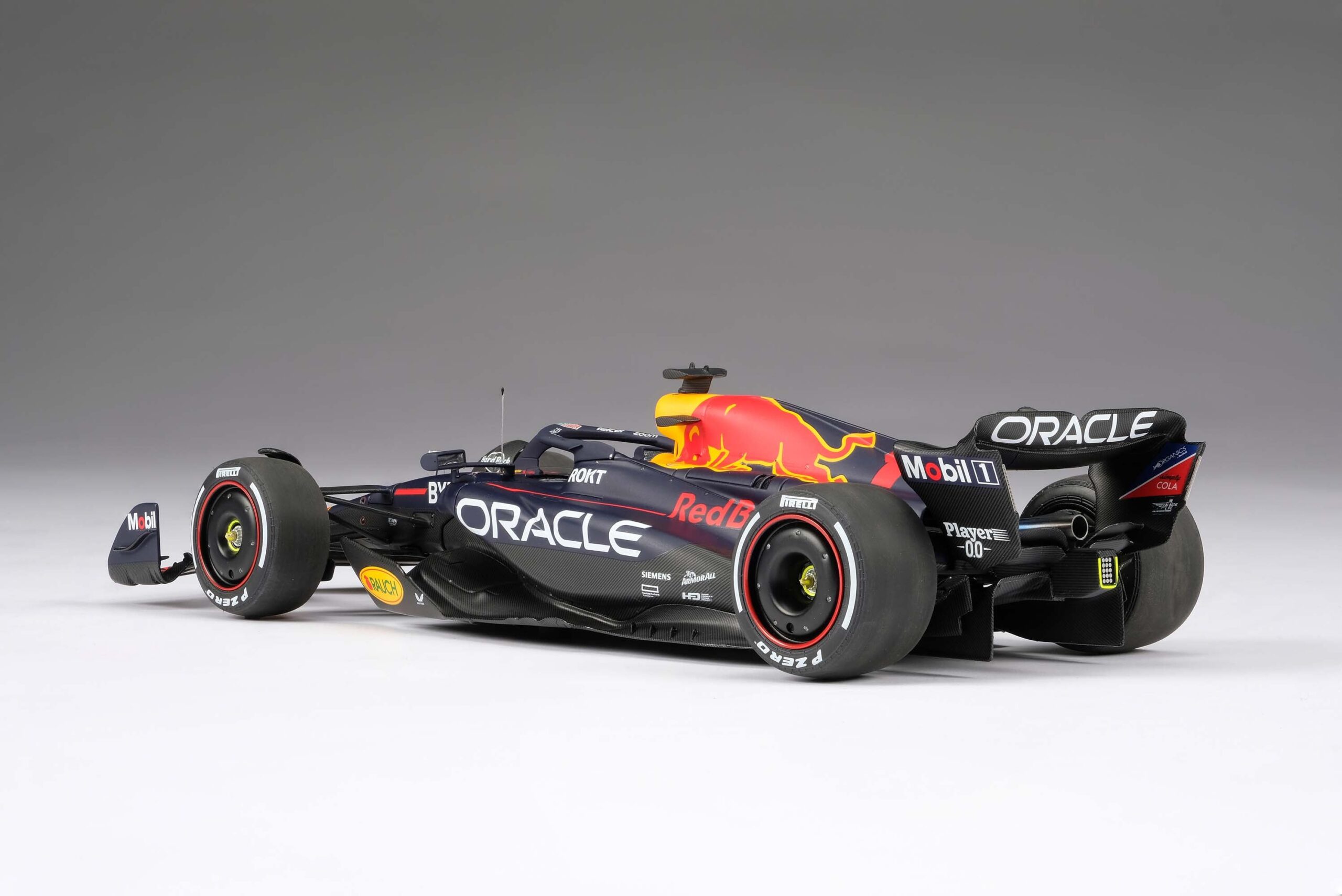Amalgam Oracle Red Bull Racing RB19 2023 Season Livery | 1:18 – Bild 9