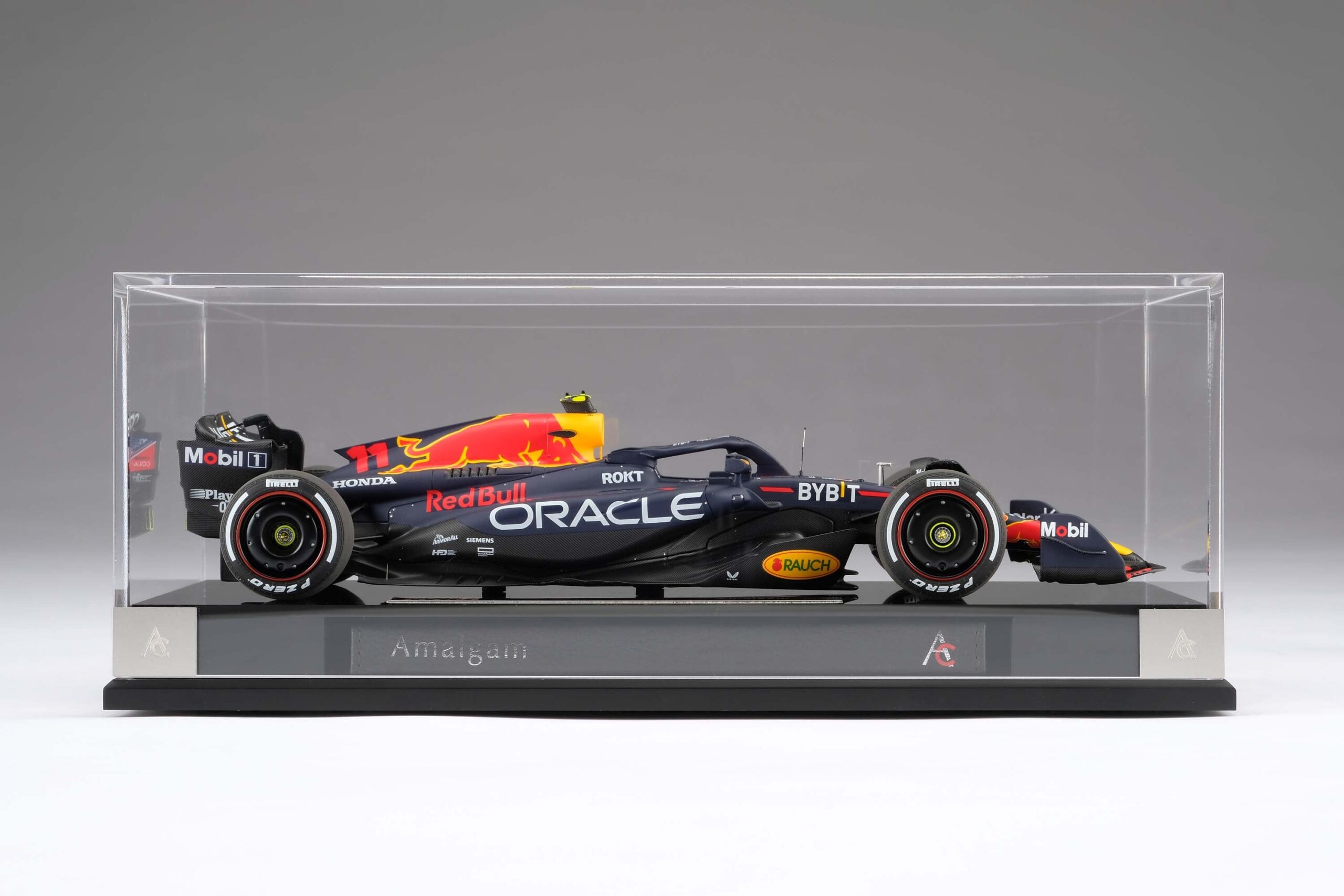 Amalgam Oracle Red Bull Racing RB19 2023 Season Livery | 1:18 – Bild 27
