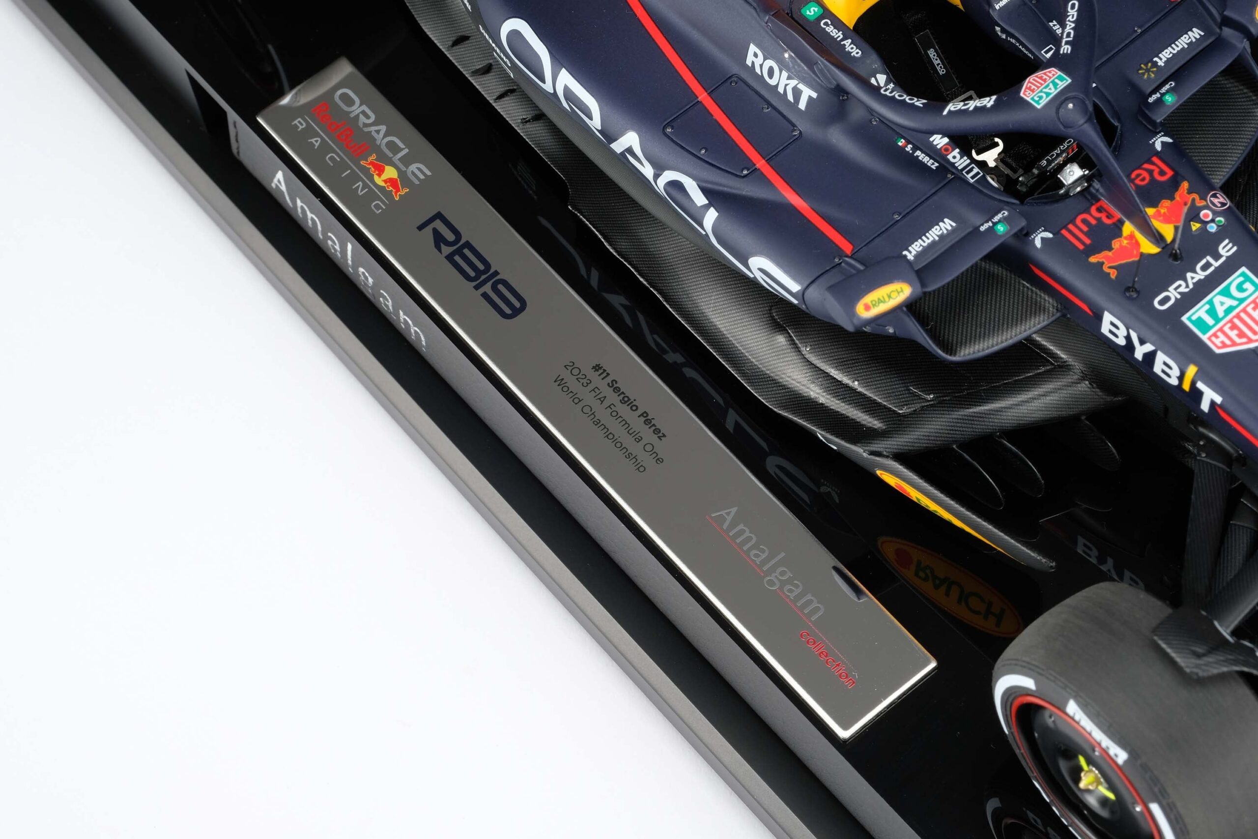 Amalgam Oracle Red Bull Racing RB19 2023 Season Livery | 1:18 – Bild 28
