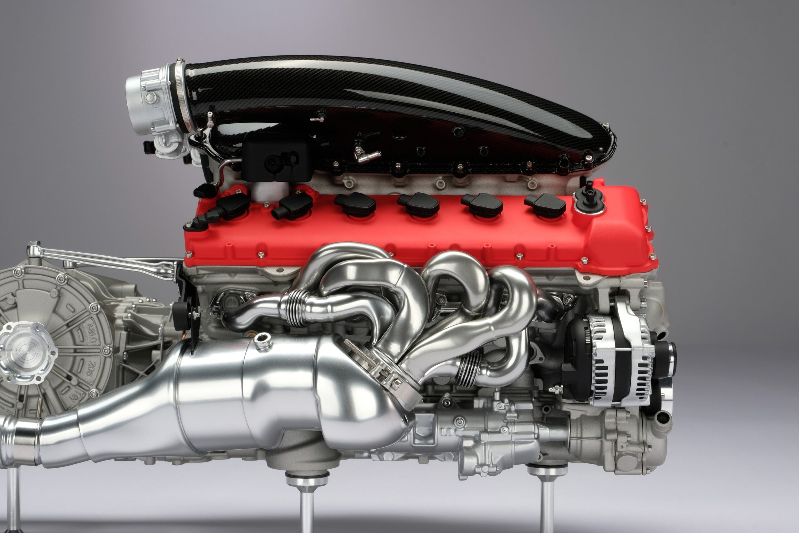 Amalgam Ferrari Daytona SP3 V12 F140HC Motor und Getriebe | 1:4 - 画像13