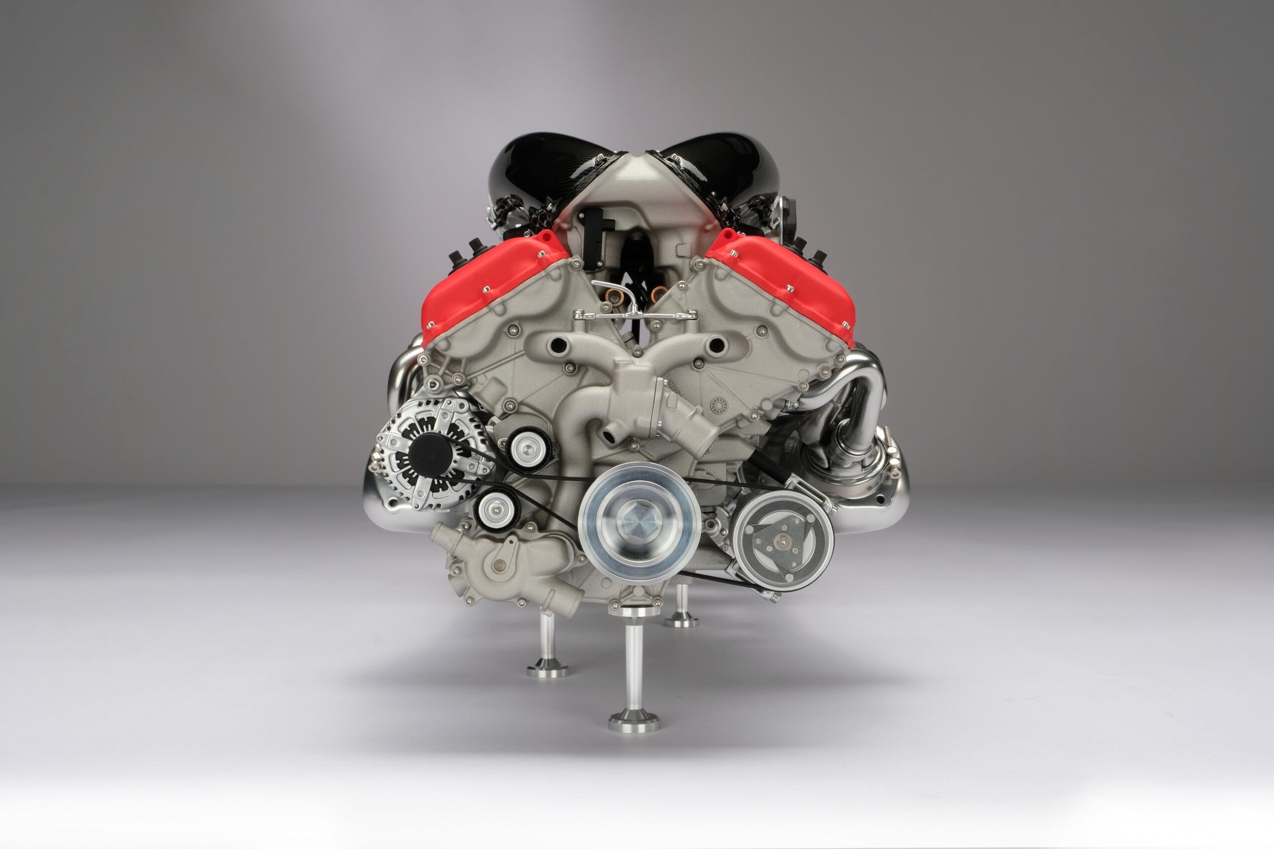Amalgam Ferrari Daytona SP3 V12 F140HC Motor und Getriebe | 1:4 - 画像11