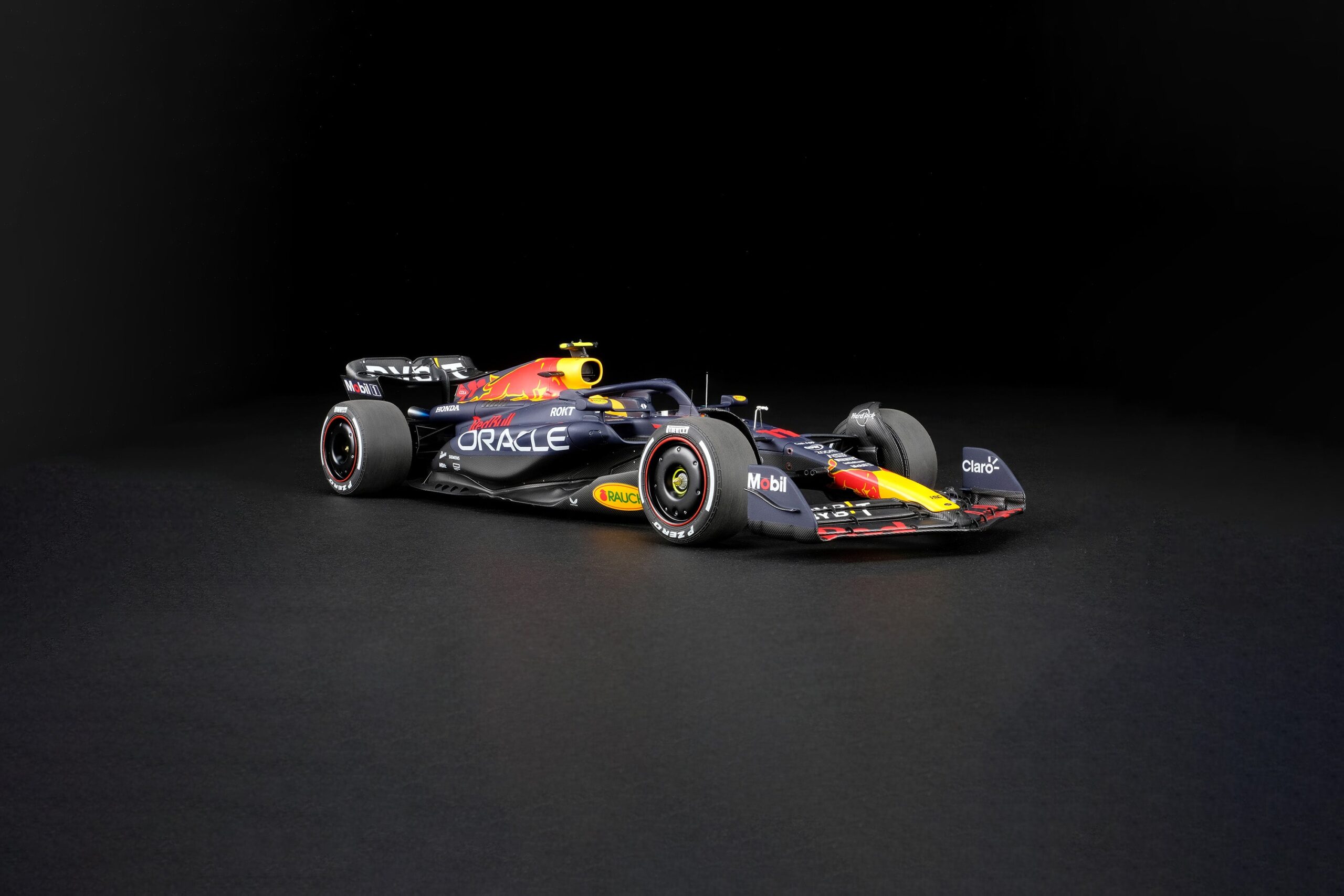 Amalgam Oracle Red Bull Racing RB19 2023 Season Livery | 1:18 – Bild 2