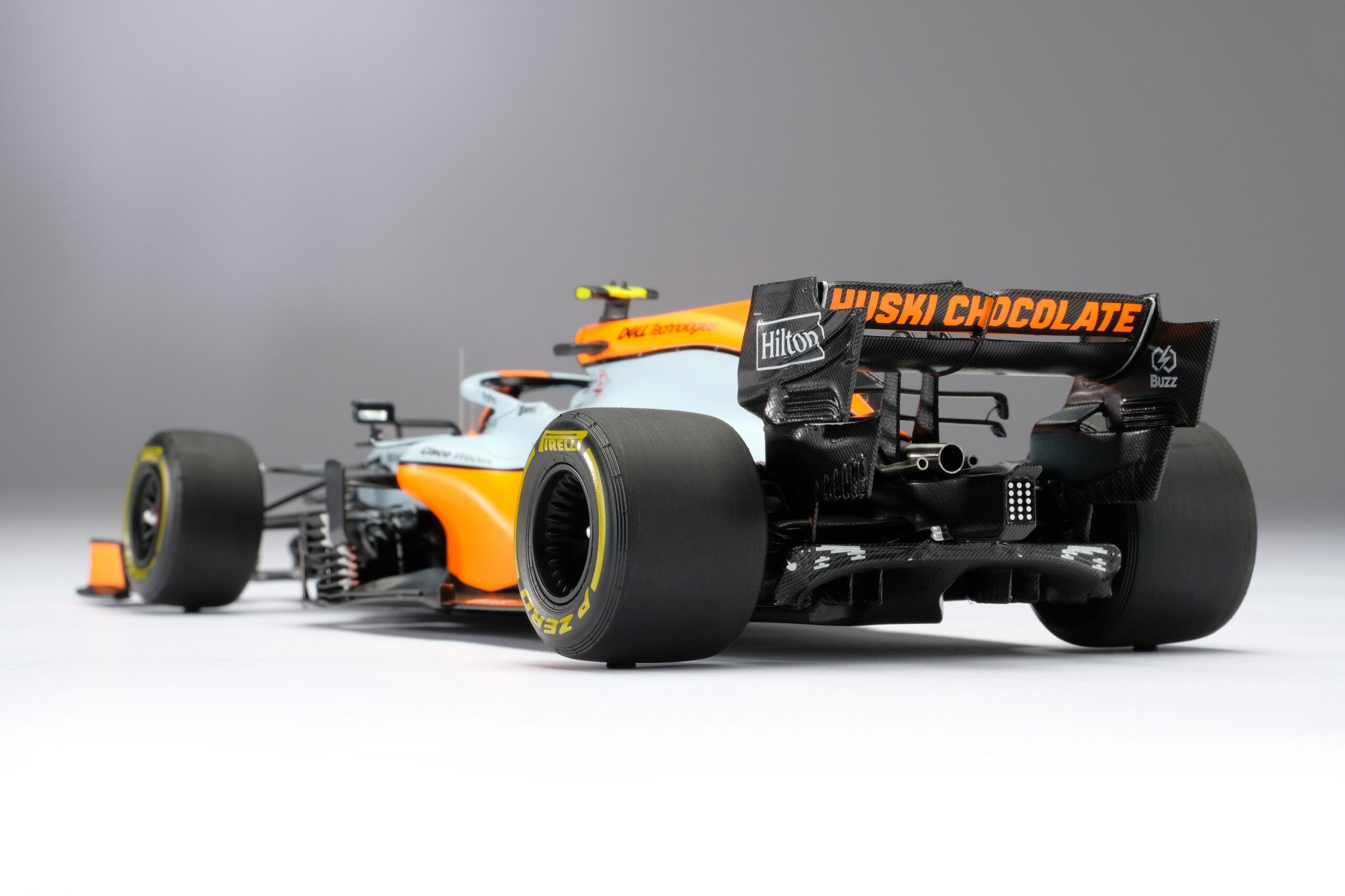 Amalgam McLaren MCL35M 2021 Monaco Grand Prix - Hellblau/Orange | 1:18 - Image 35