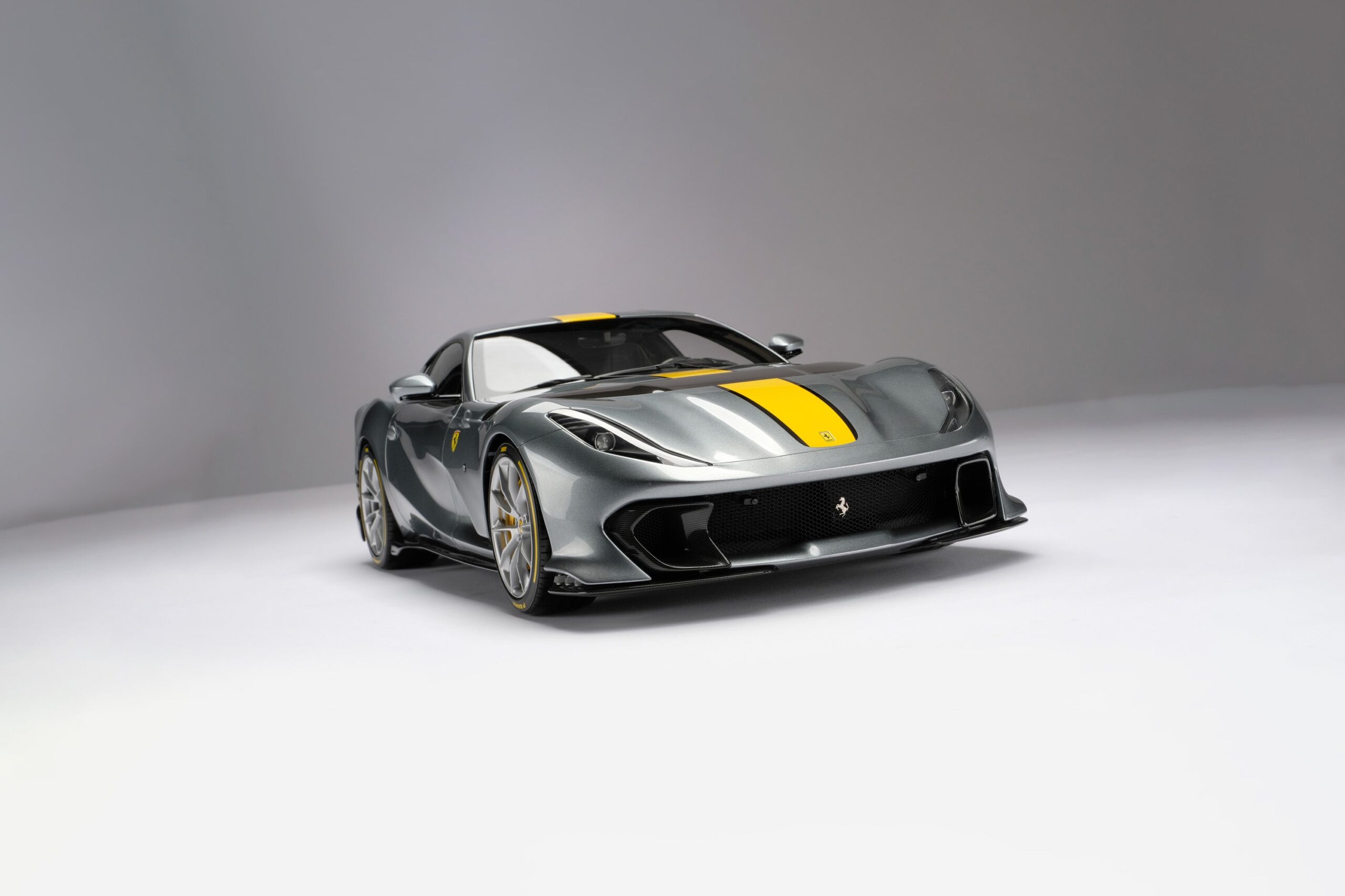 Amalgam Ferrari 812 Competizione (2021) | 1:8 - 画像2