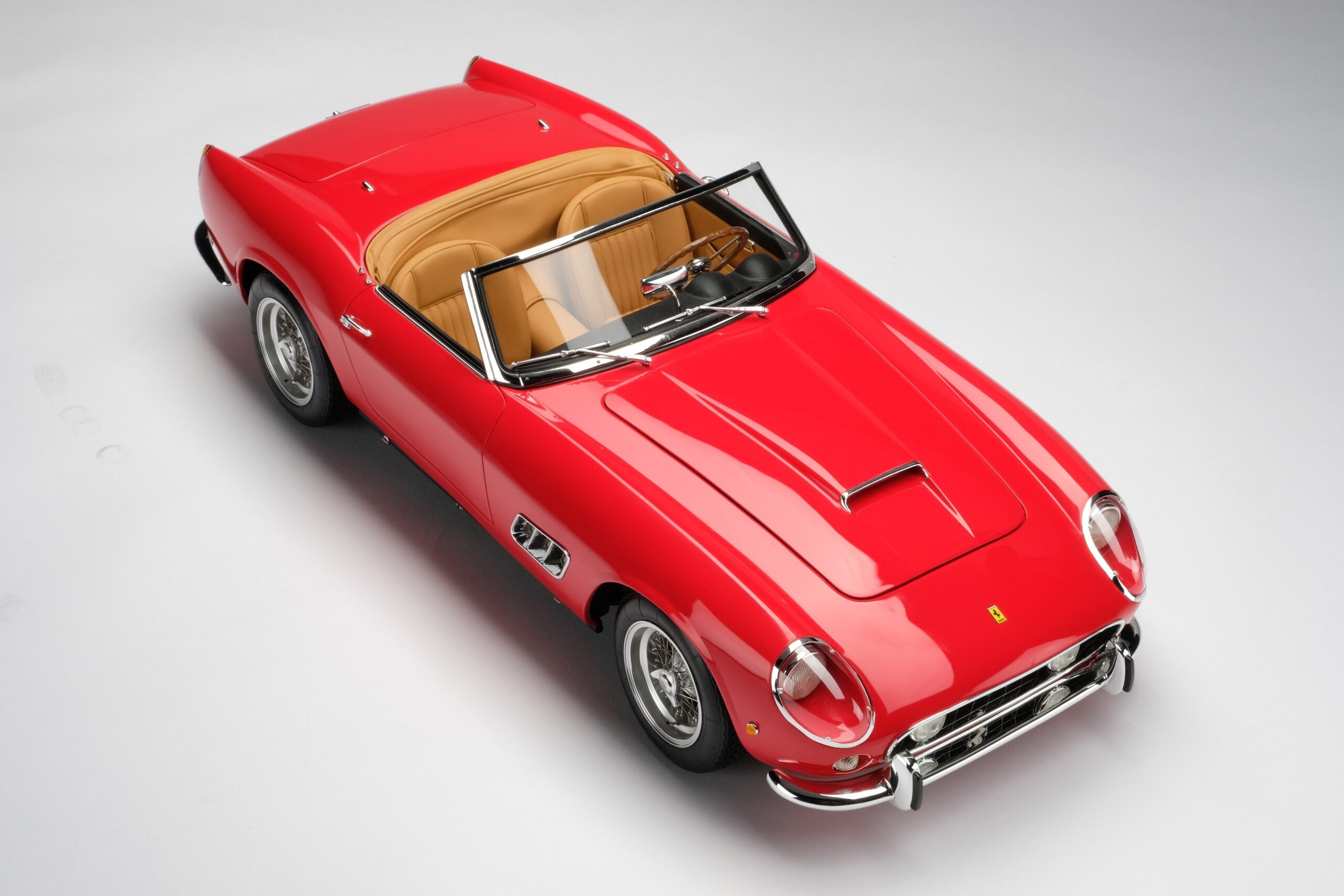Amalgam Ferrari 250 GT California Spyder SWB (1960) - Rot | 1:8 - 画像12