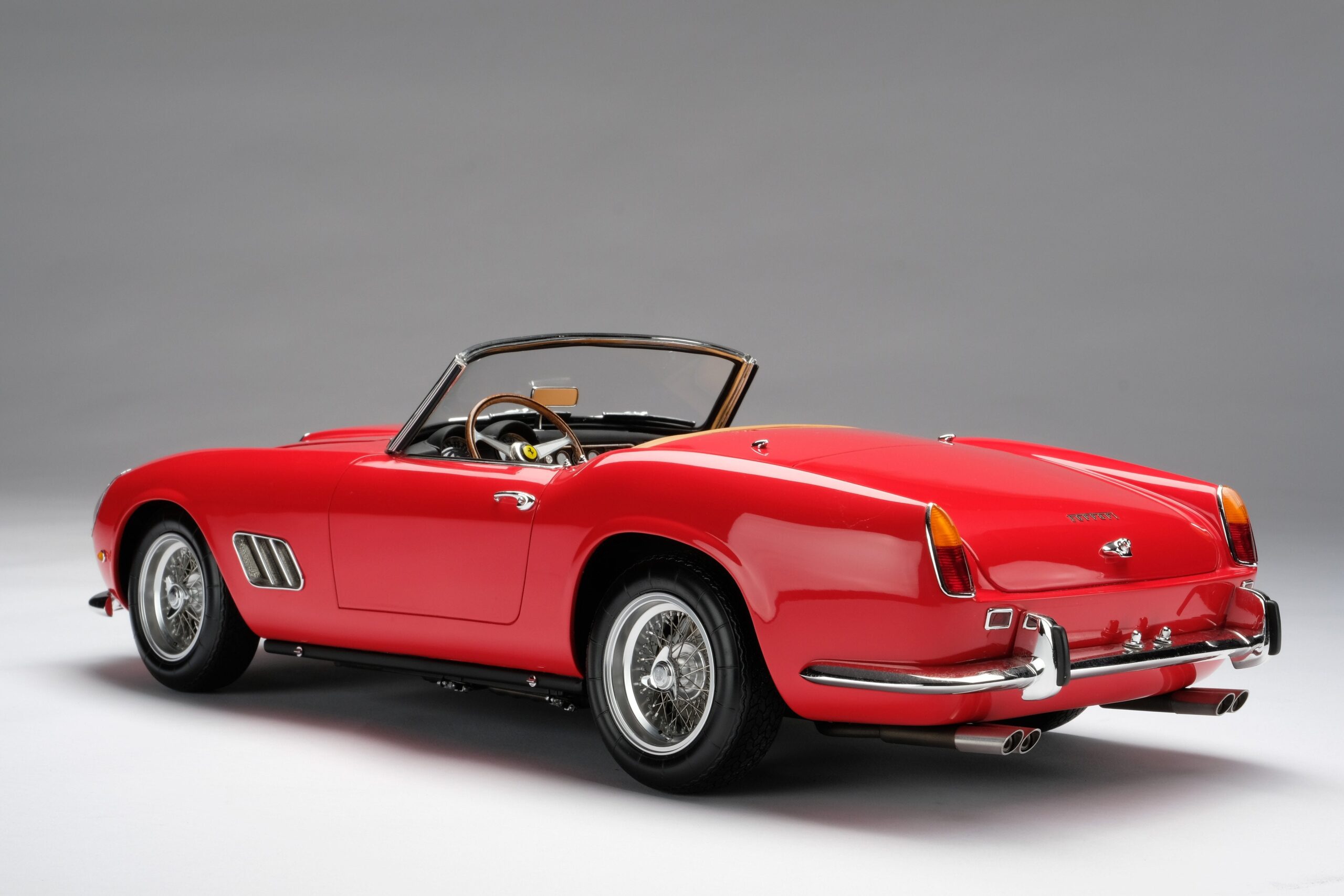 Amalgam Ferrari 250 GT California Spyder SWB (1960) - Rot | 1:8 - 画像8