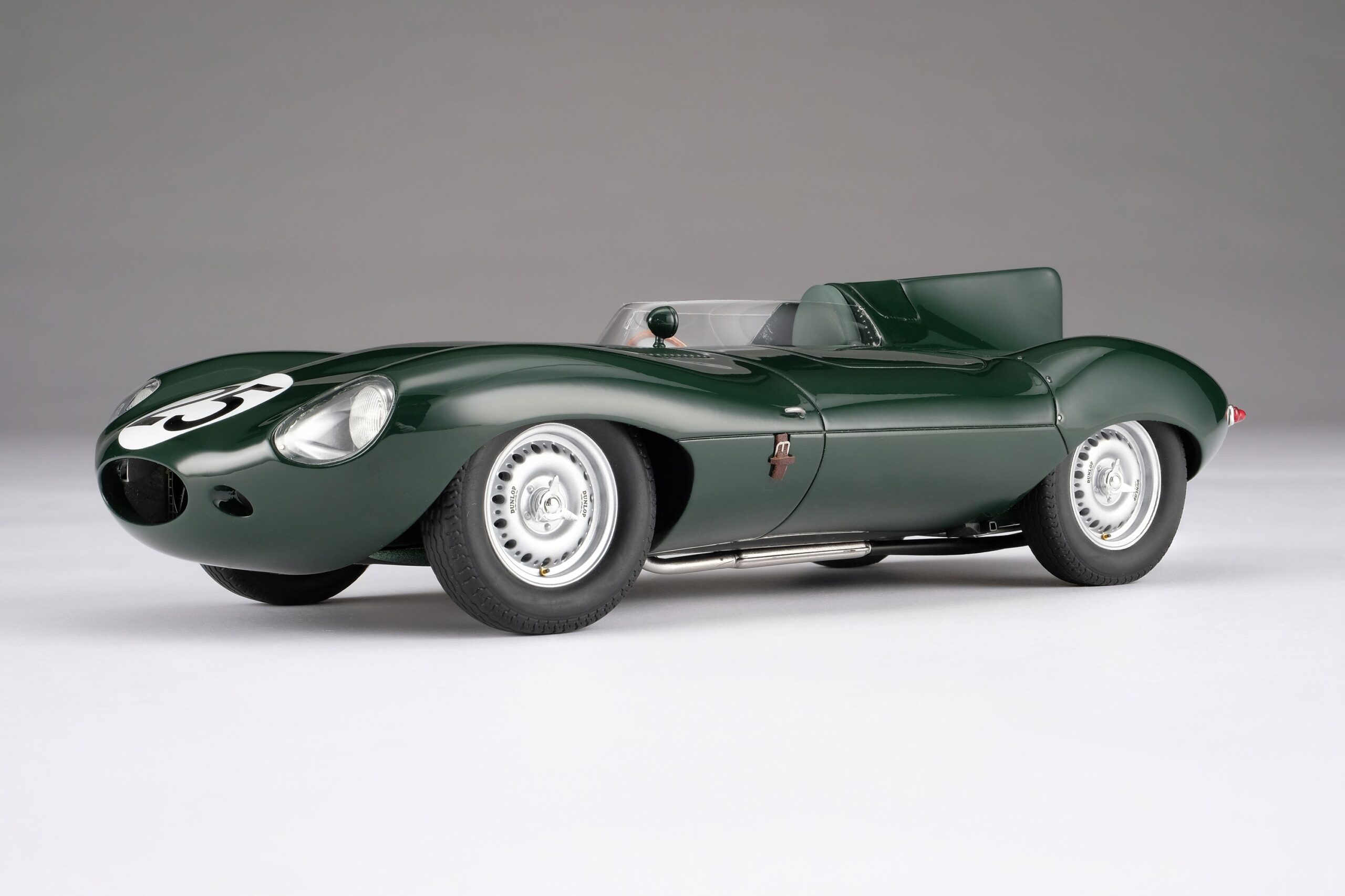 Amalgam Jaguar D-type 1956 Reims Winner - Grün | 1:18 - Image 8