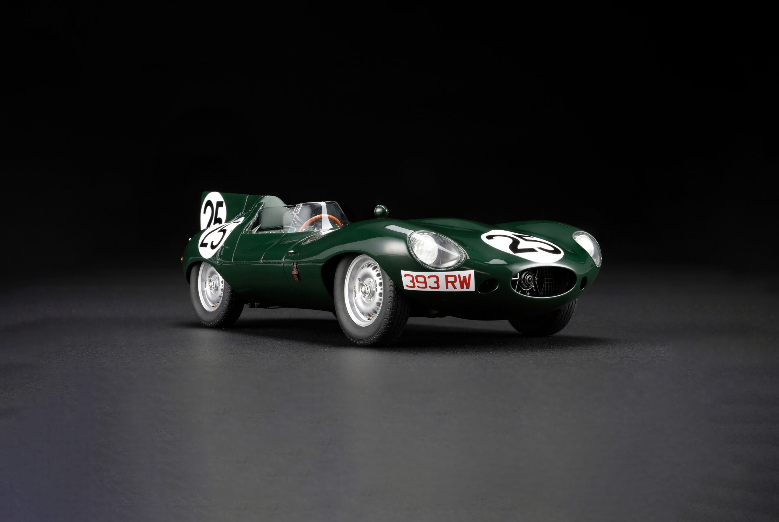 Amalgam Jaguar D-type 1956 Reims Winner - Grün | 1:18 - Image 2