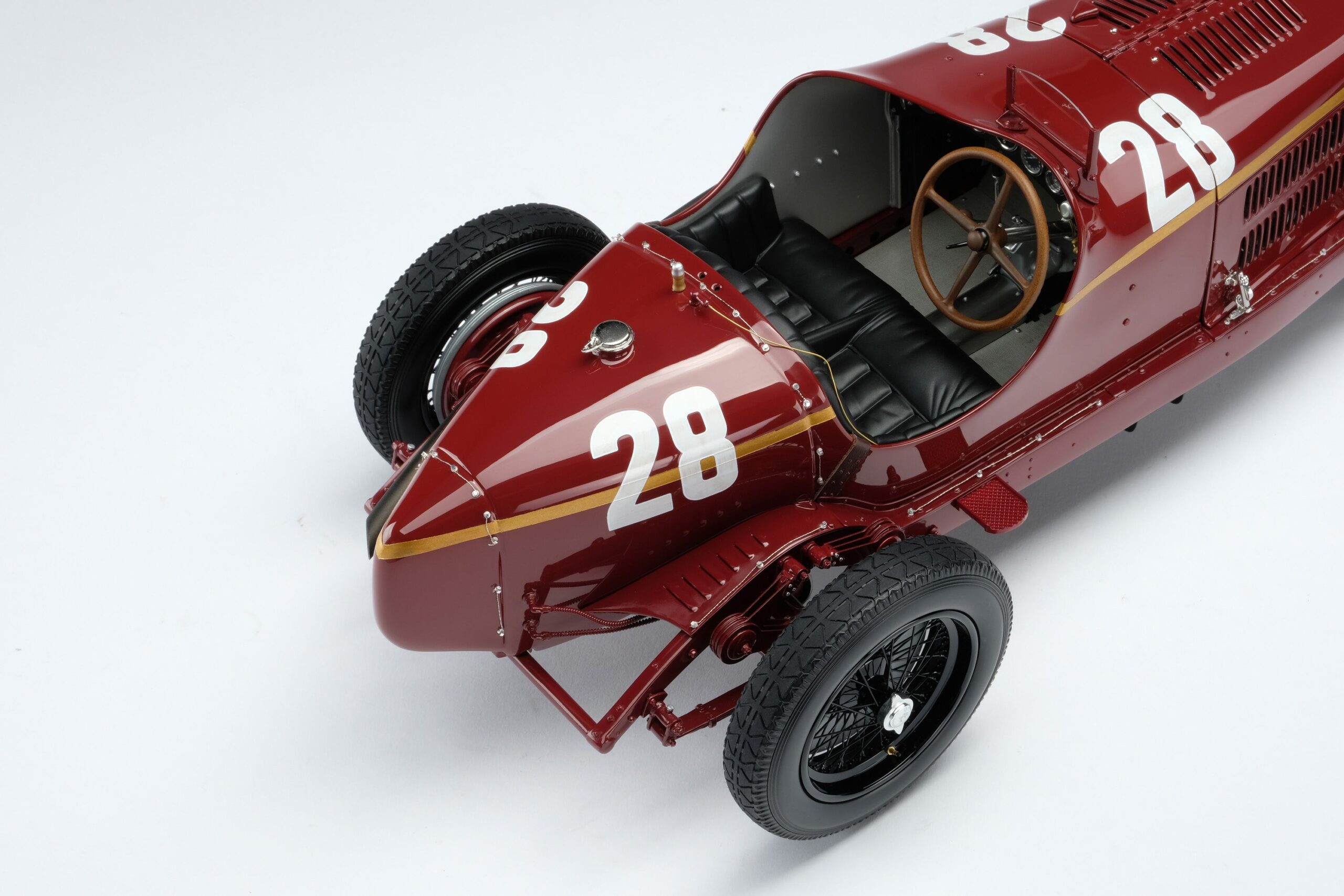 Amalgam Alfa Romeo 8C 2300 "Monza" 1932 Monaco Grand Prix Winner - Tazio Nuvolari - Rot | 1:8 - 画像16