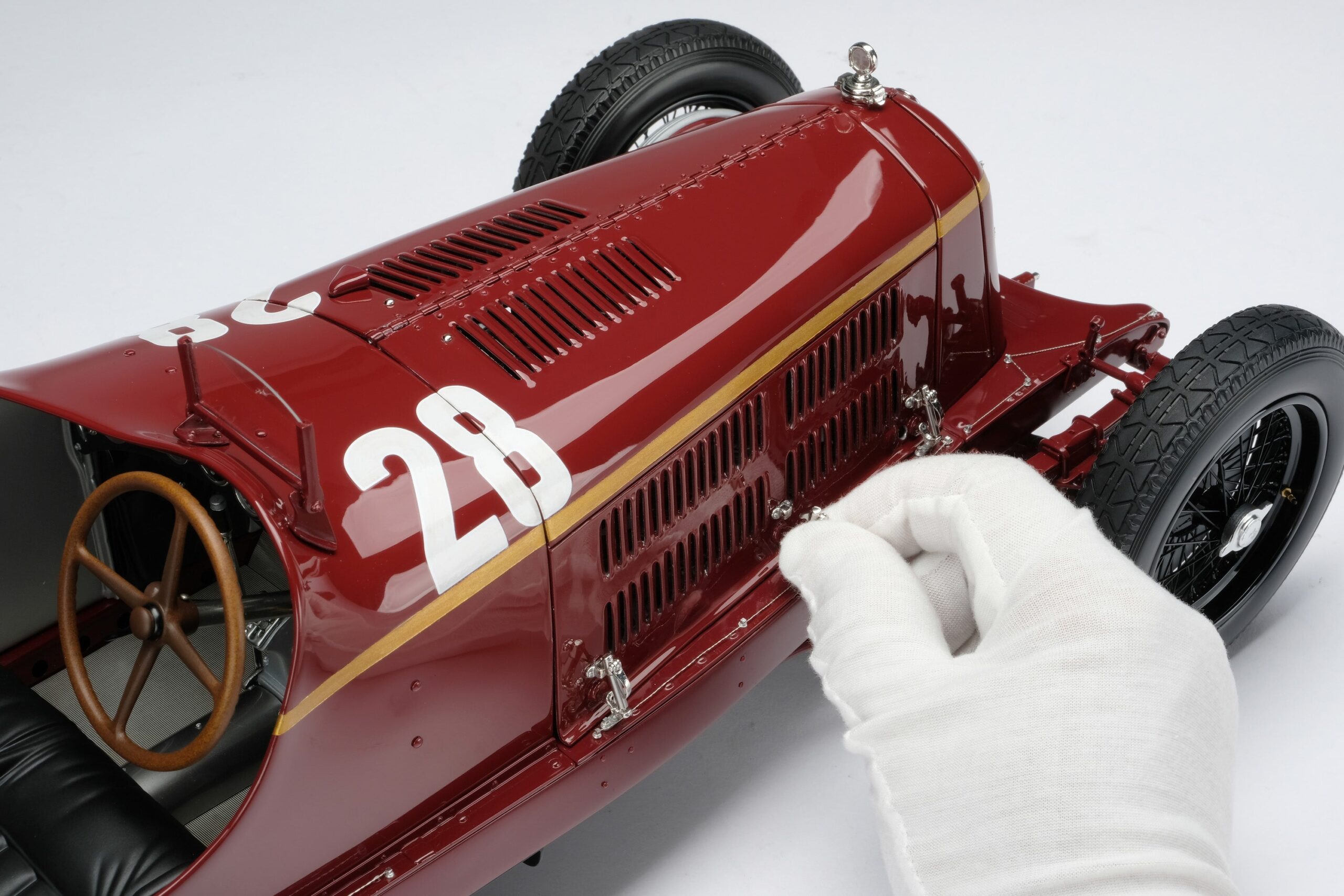 Amalgam Alfa Romeo 8C 2300 "Monza" 1932 Monaco Grand Prix Winner - Tazio Nuvolari - Rot | 1:8 - 画像10