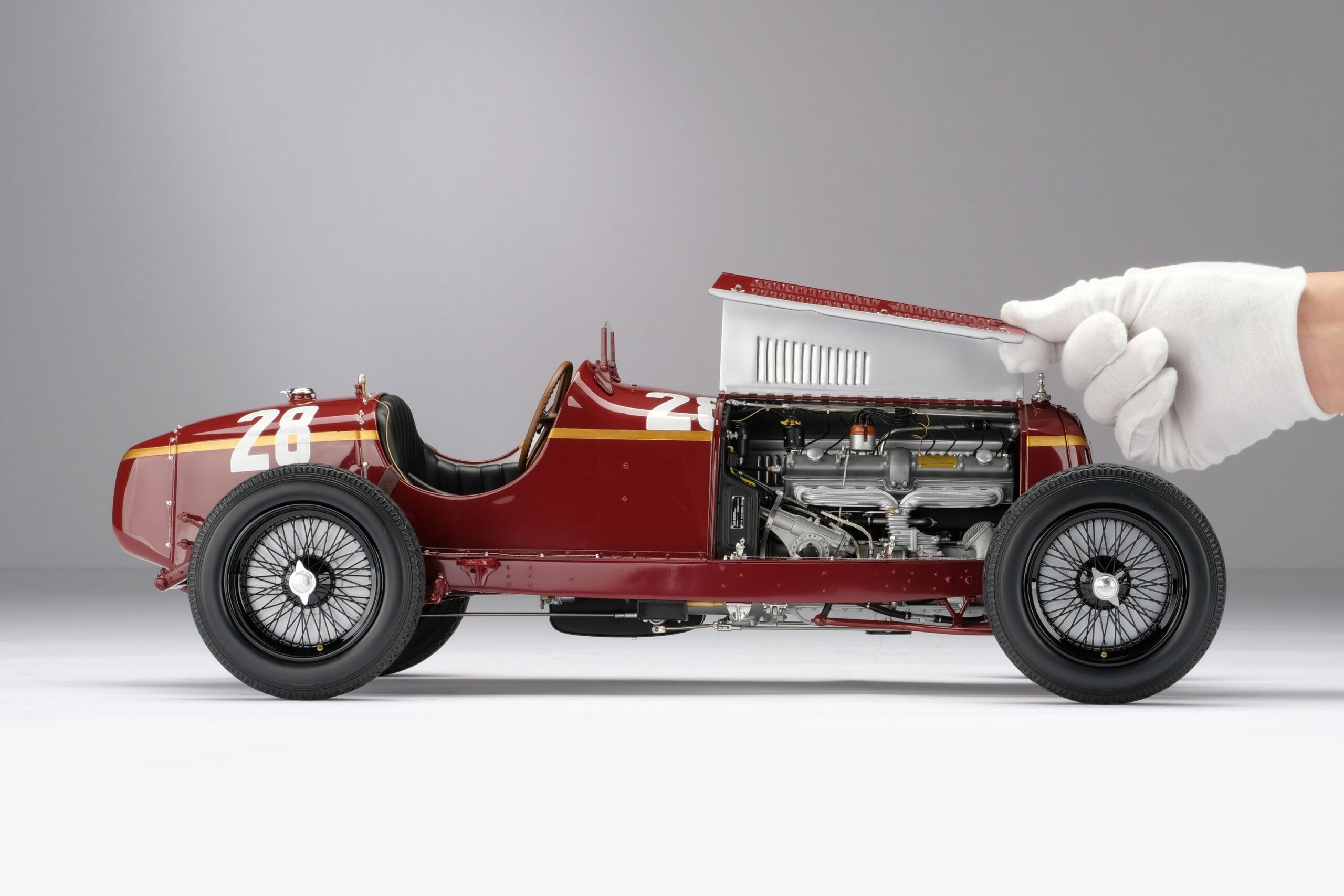 Amalgam Alfa Romeo 8C 2300 "Monza" 1932 Monaco Grand Prix Winner - Tazio Nuvolari - Rot | 1:8 - 画像22