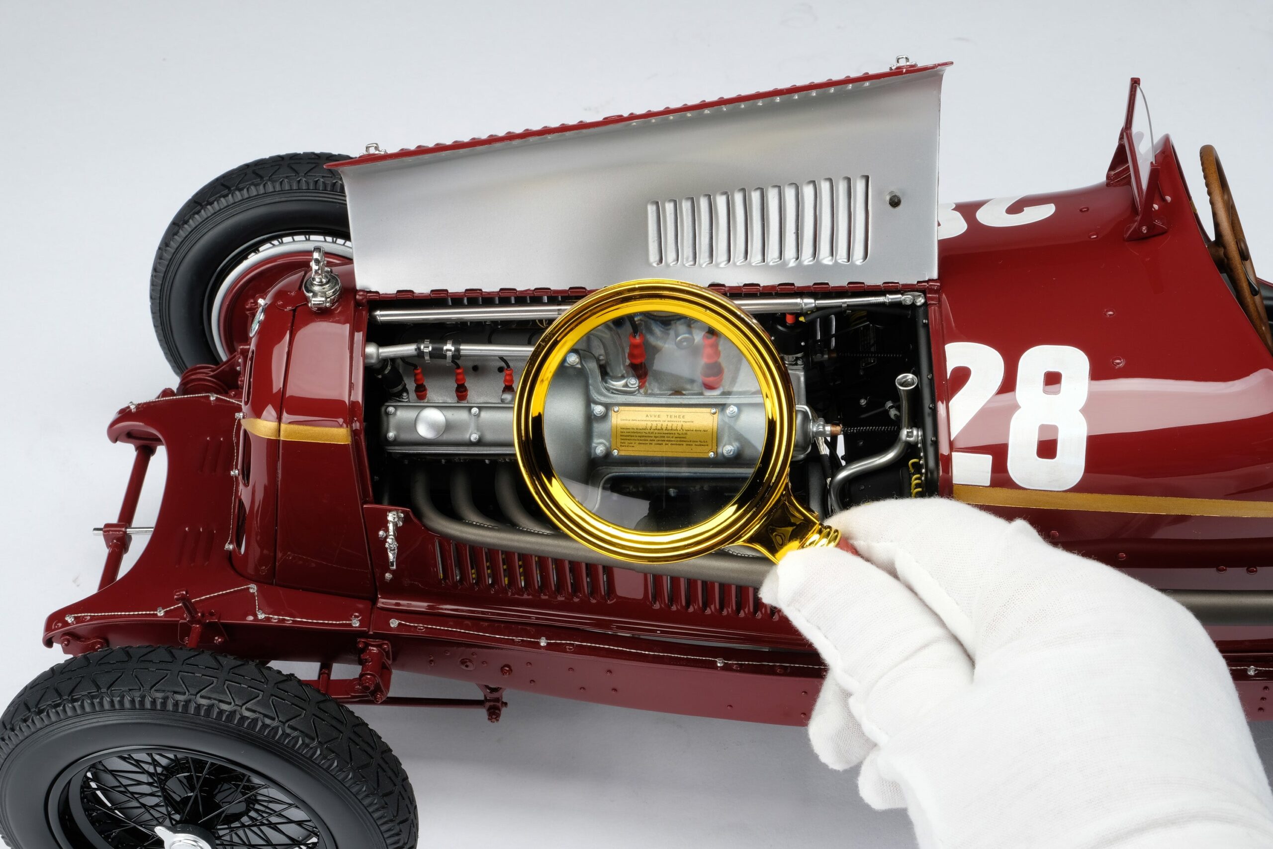 Amalgam Alfa Romeo 8C 2300 "Monza" 1932 Monaco Grand Prix Winner - Tazio Nuvolari - Rot | 1:8 - 画像13