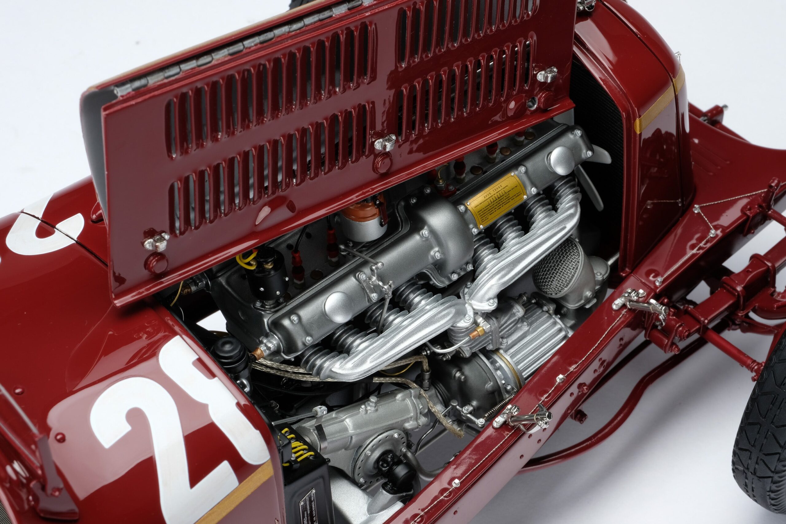 Amalgam Alfa Romeo 8C 2300 "Monza" 1932 Monaco Grand Prix Winner - Tazio Nuvolari - Rot | 1:8 - 画像11