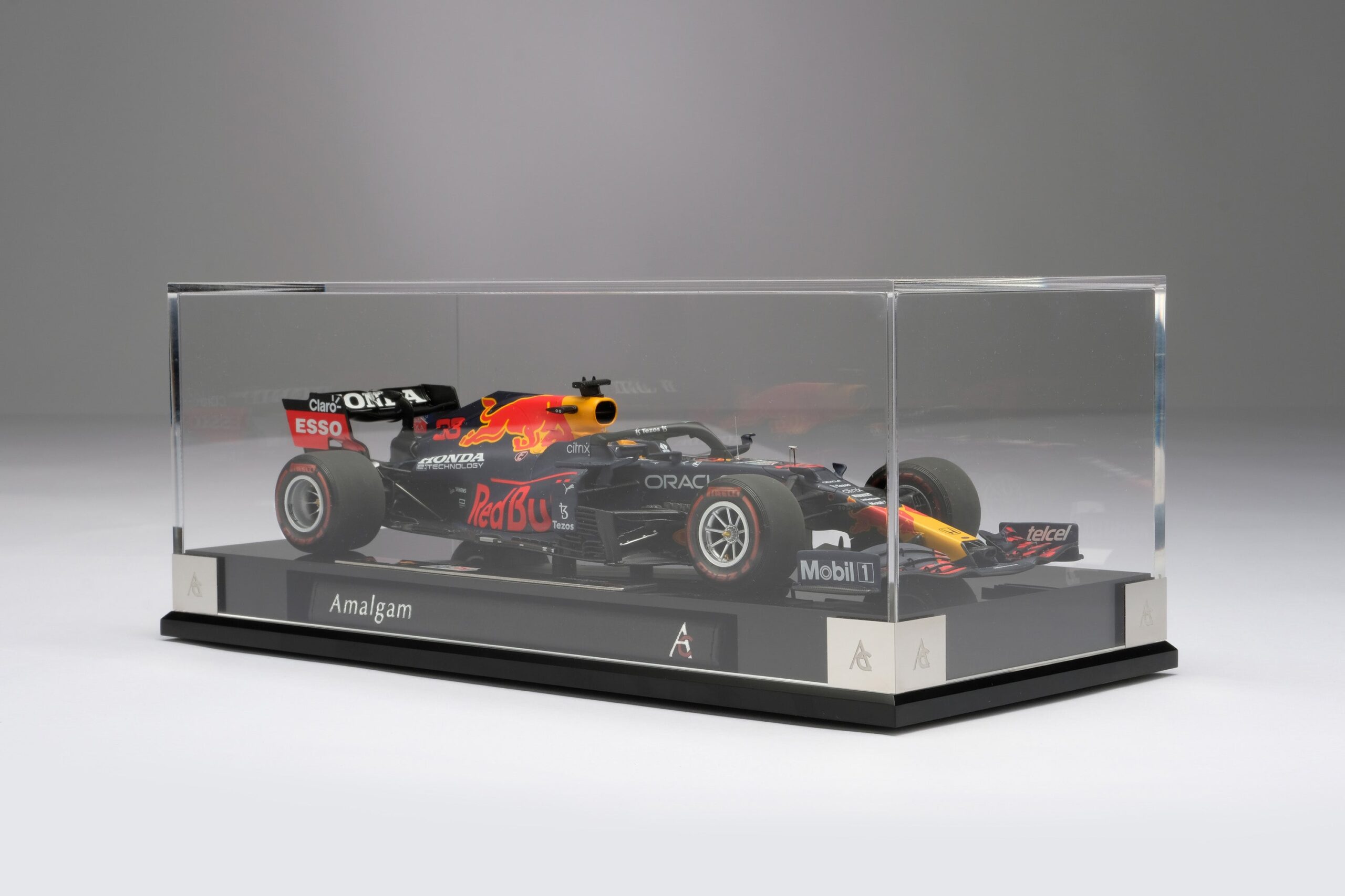 Amalgam Red Bull Racing RB16B 2021 Abu Dhabi Grand Prix | 1:18 - Image 25