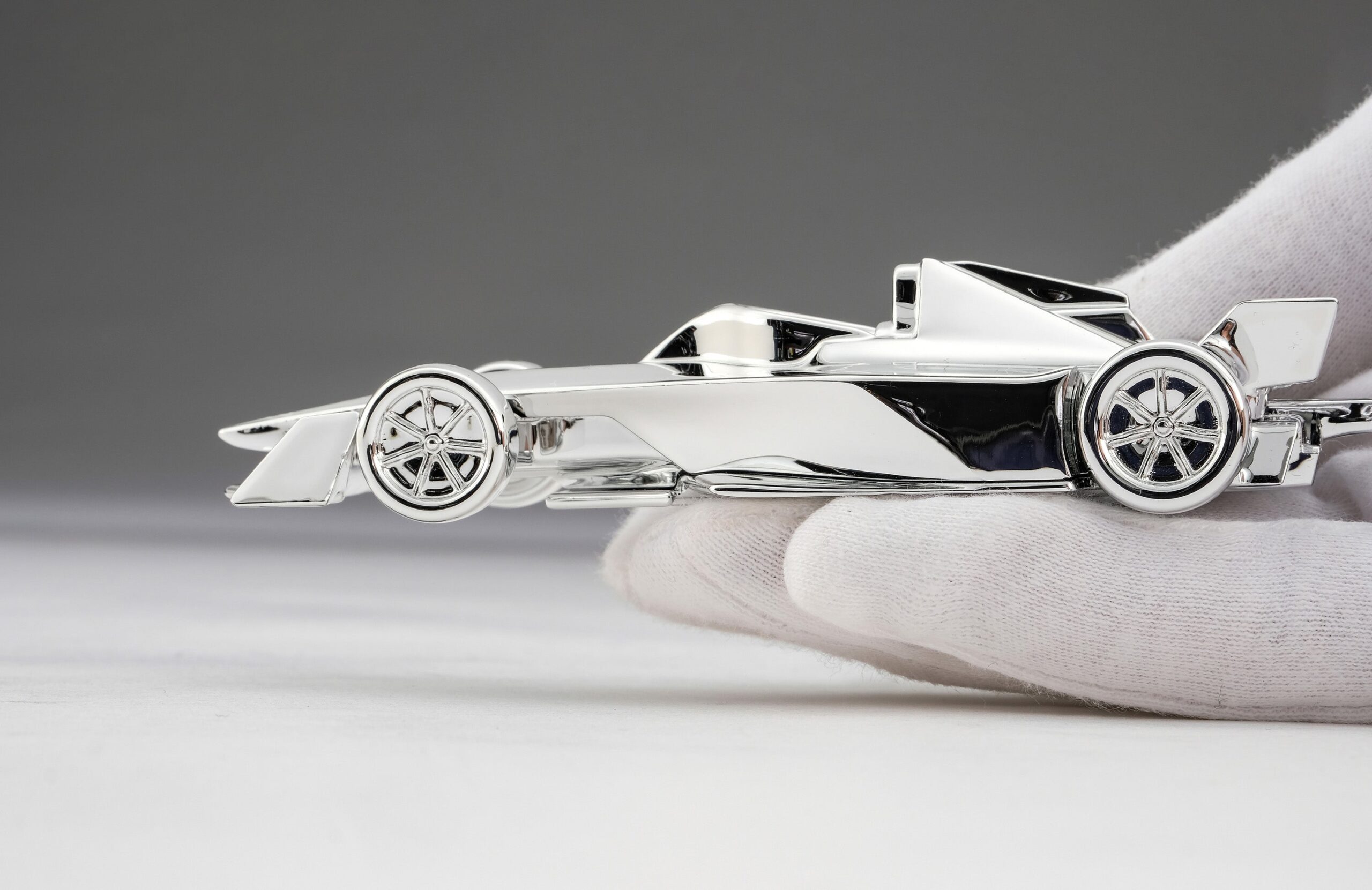 Amalgam Formula E GEN3 Miniature Sculpture | 1:8 - 画像5