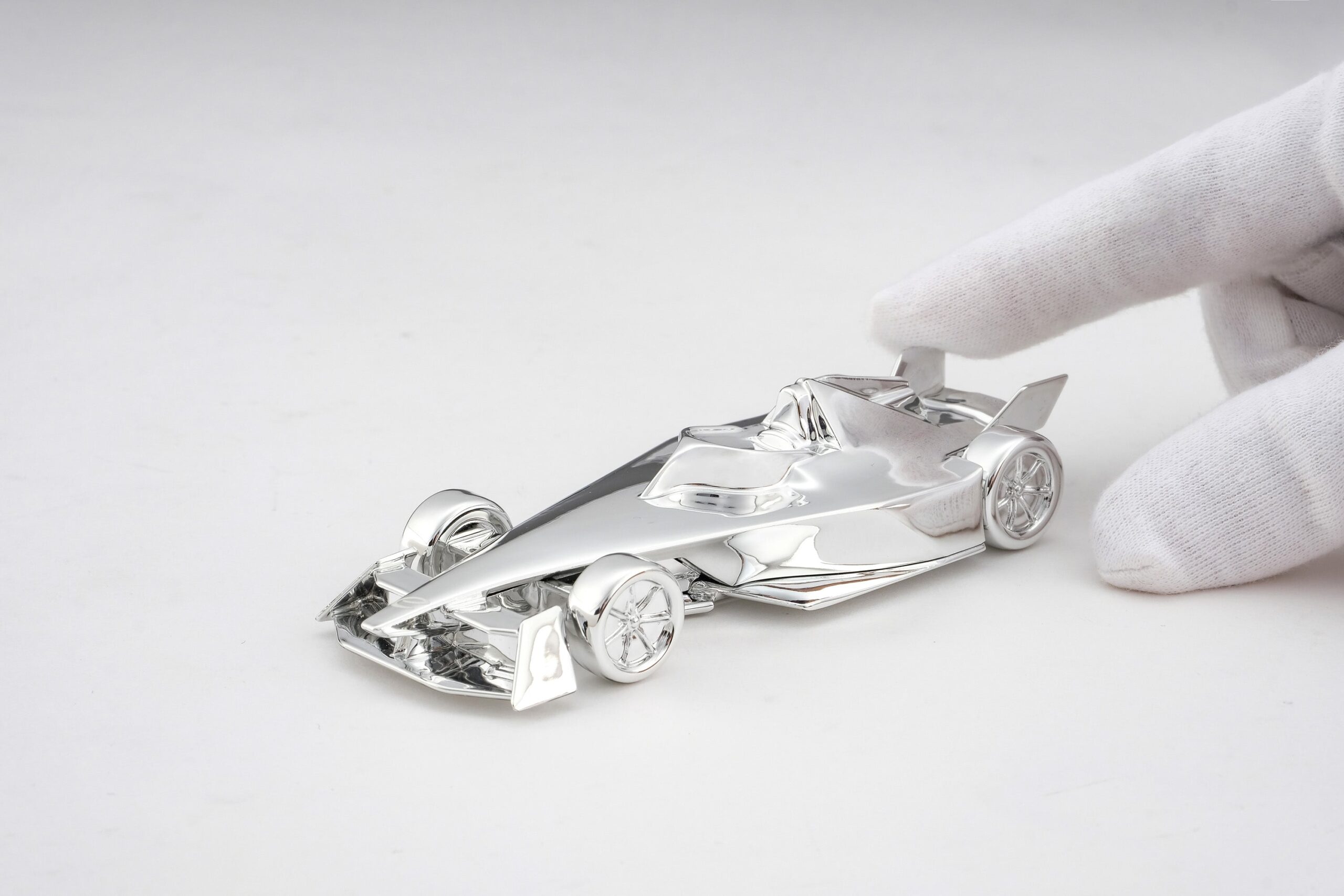 Amalgam Formula E GEN3 Miniature Sculpture | 1:8 - 画像7