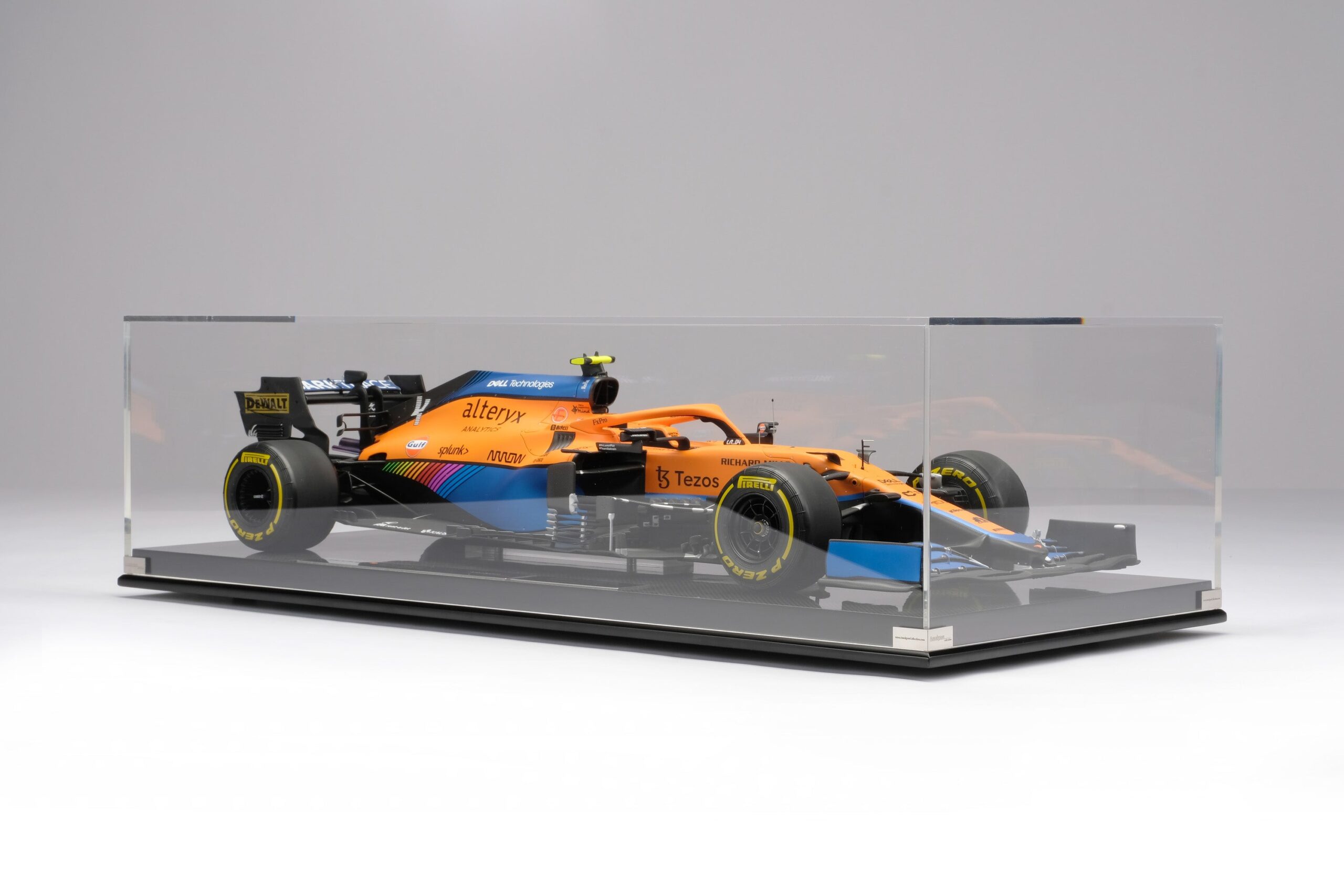 Amalgam McLaren MCL35M 2021 Italian Grand Prix | 1:8 - Imagen 34