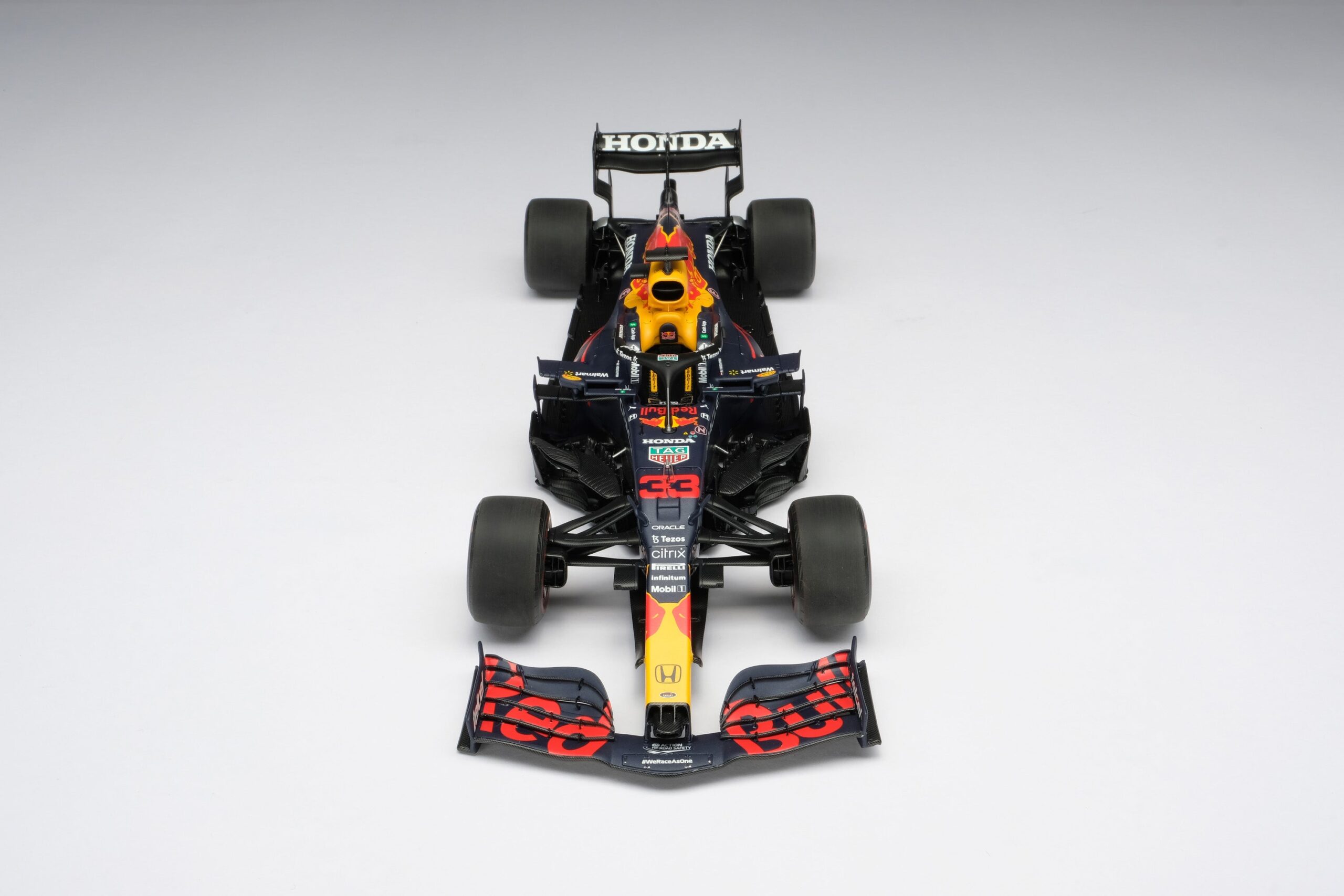 Amalgam Red Bull Racing RB16B 2021 Abu Dhabi Grand Prix | 1:18 - Image 16