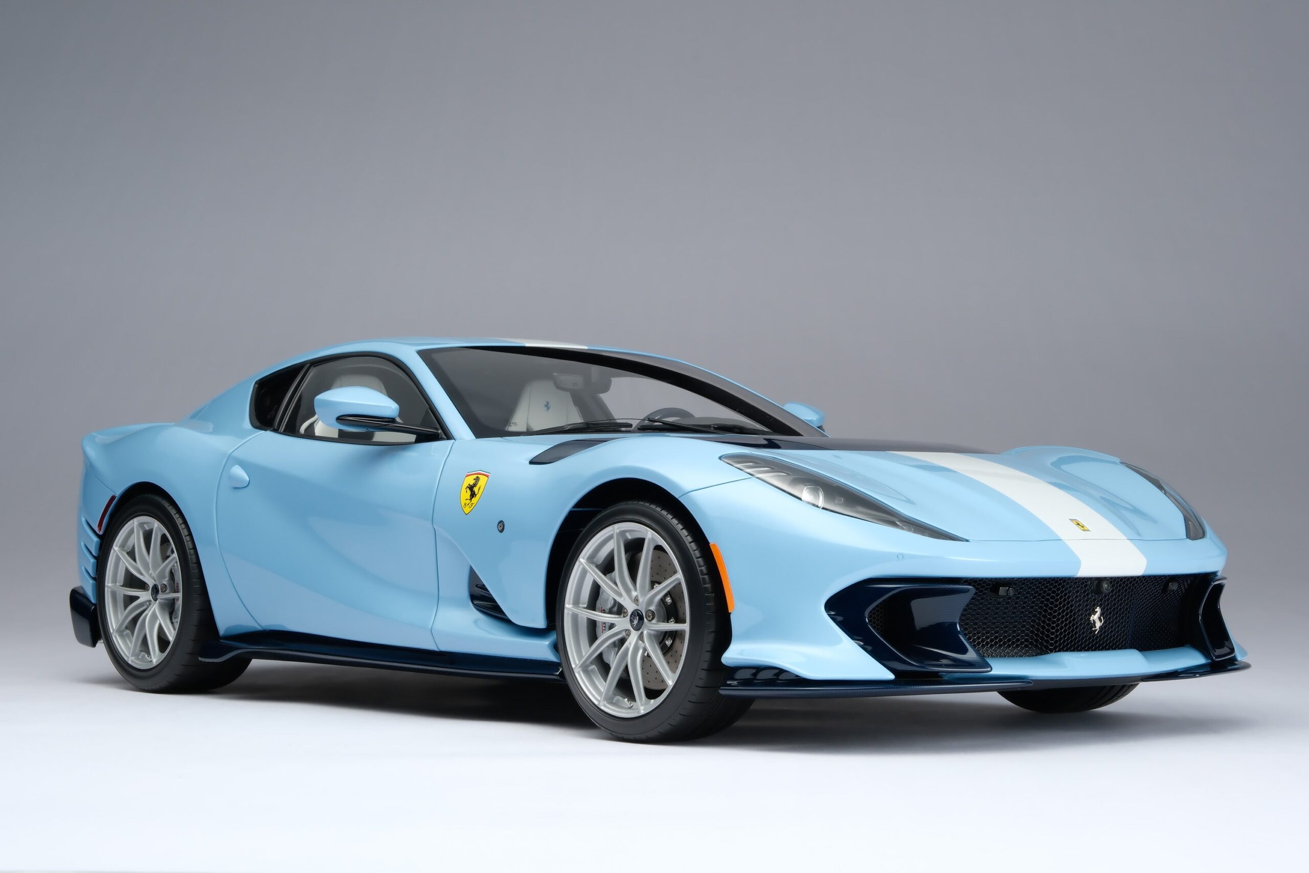 Amalgam Ferrari 812 Competizione & Competizione A Tailor Made | 1:8 - 画像11