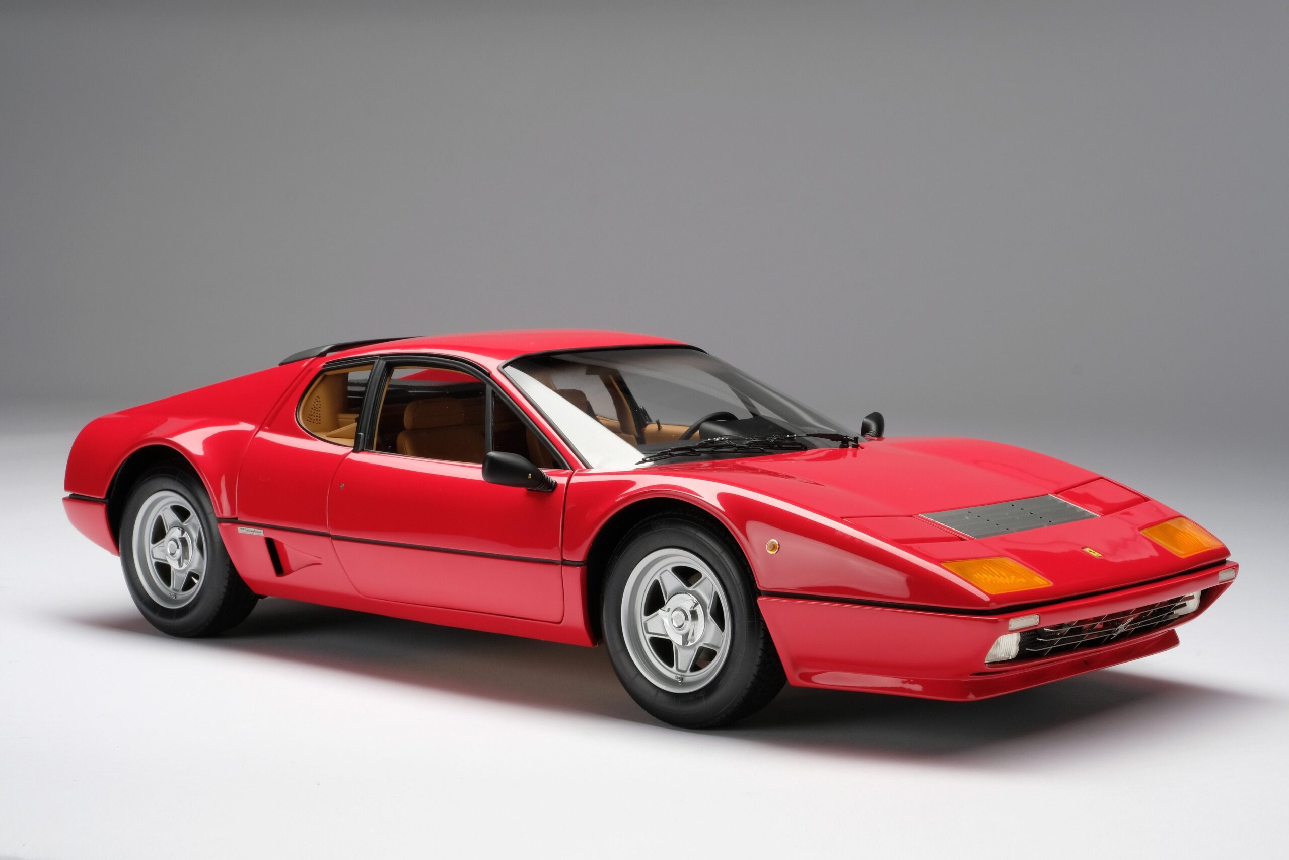 アマルガム フェラーリ BB 512i (1981) | 1:8