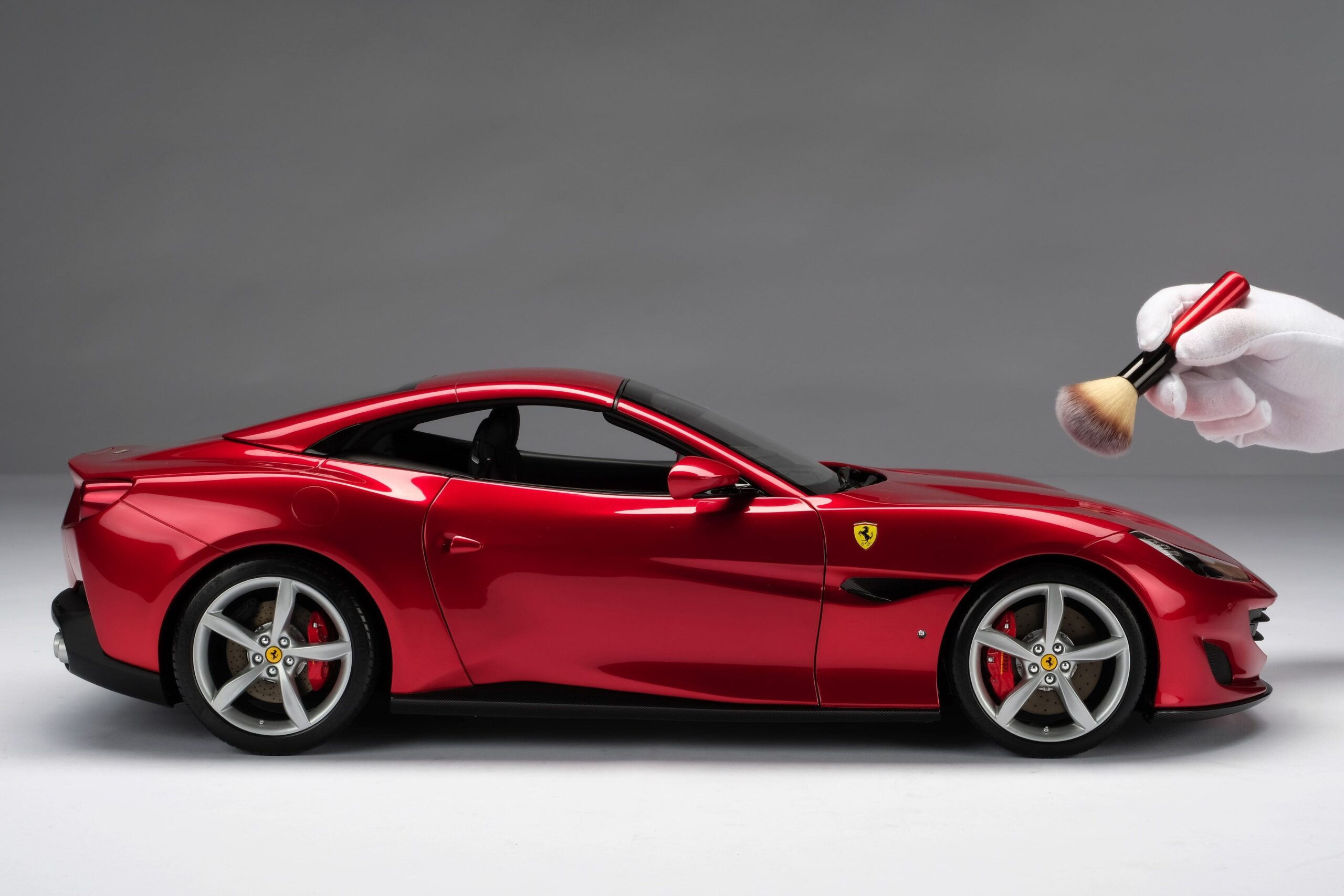 Amalgam Ferrari Portofino (2017) - Grün | 1:8 – Bild 3
