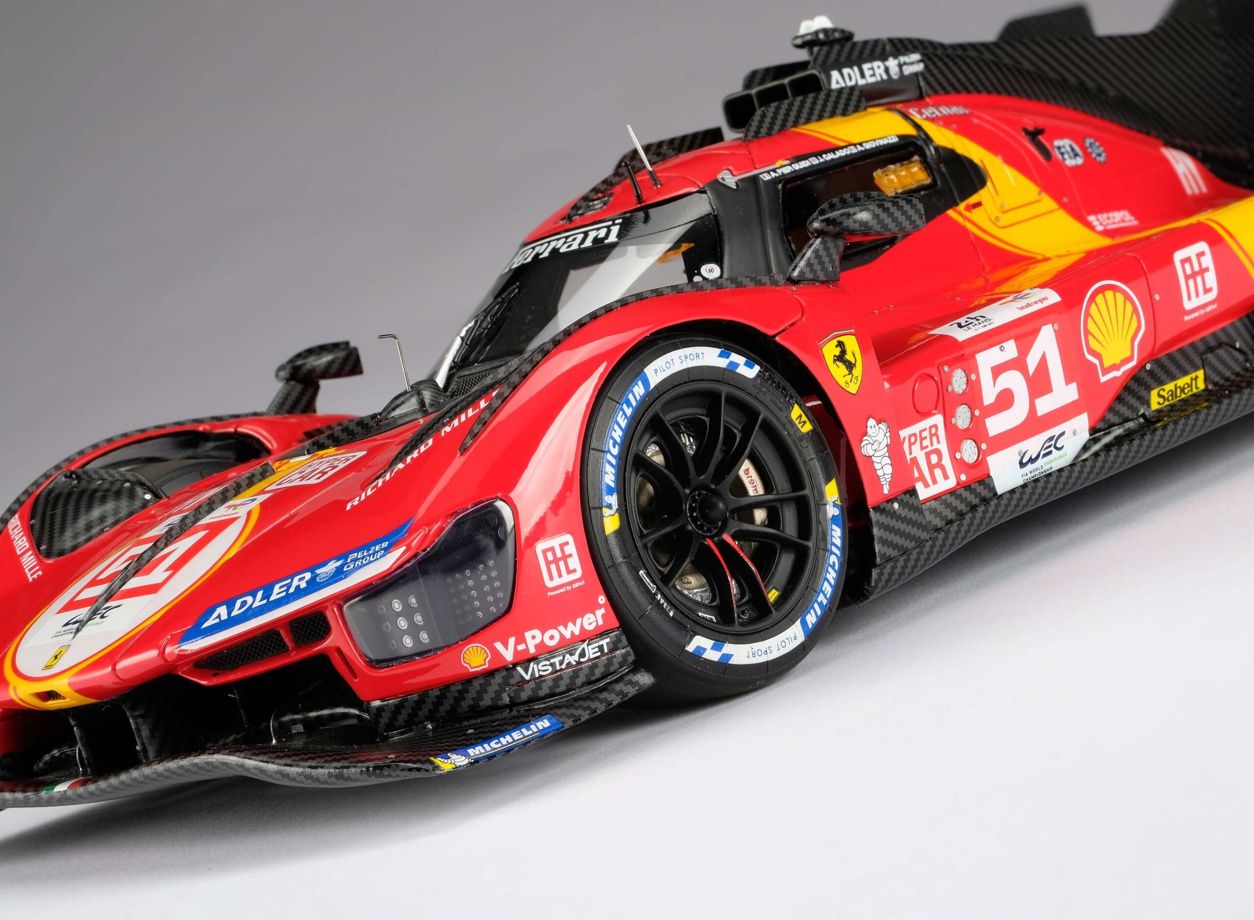 Amalgam Ferrari 499P 2023 Le Mans Winner #51 - Rot | 1:18 - 画像25