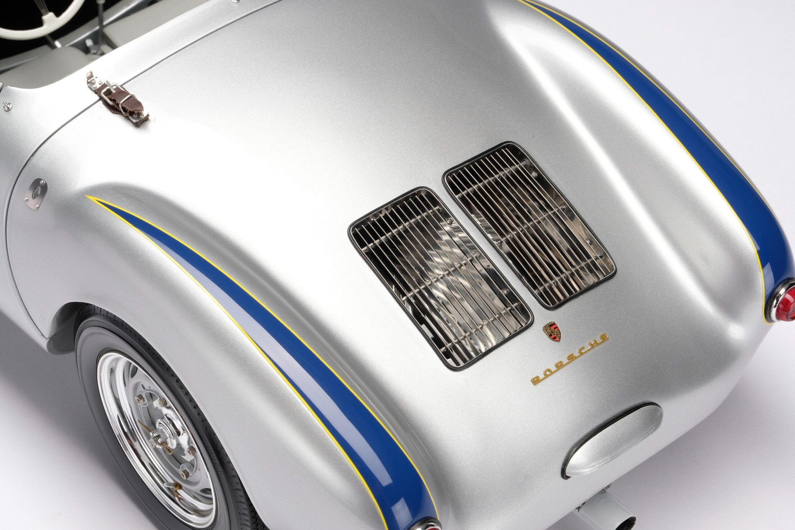Amalgam Porsche 550 RS Spyder - Rot | 1:8 - 画像17