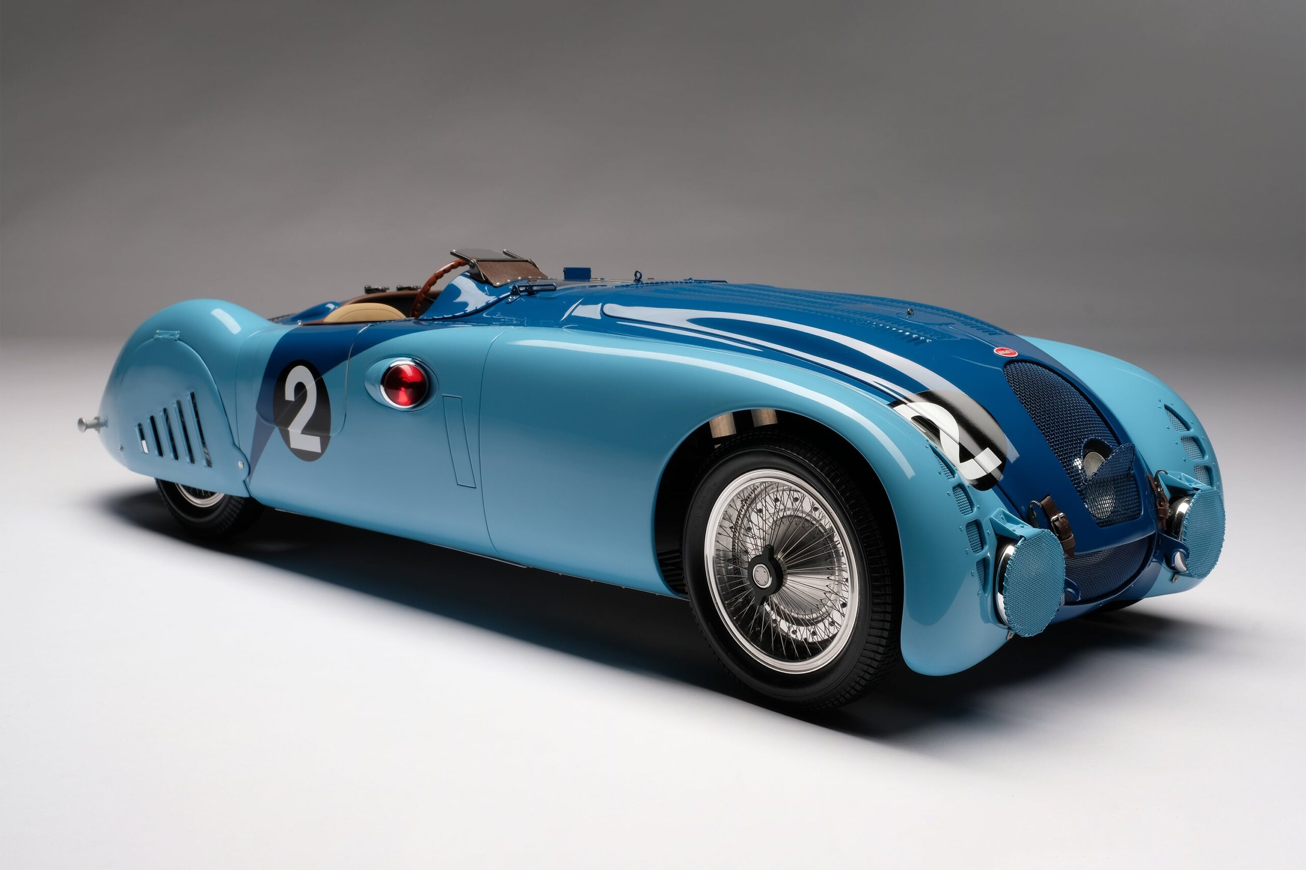 Amalgam Bugatti Type 57G "Tank" 1937 Le Mans Winner - Blau | 1:8 - 画像6