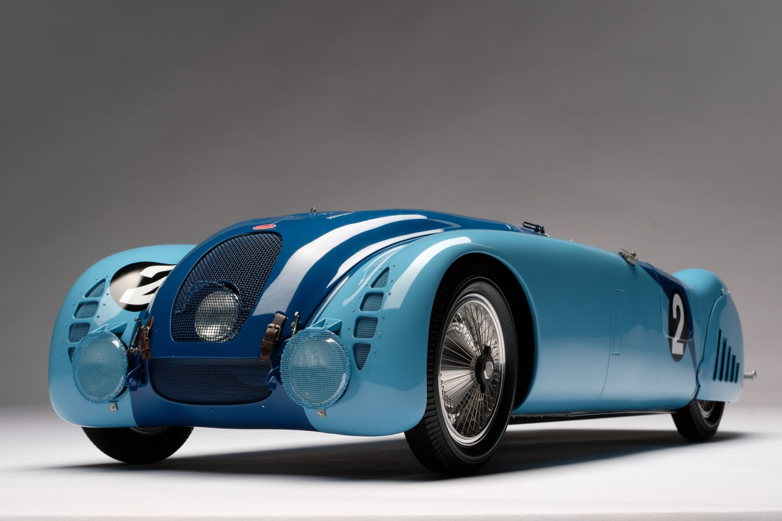 Amalgam Bugatti Type 57G "Tank" 1937 Le Mans Winner - Blau | 1:8 - 画像5