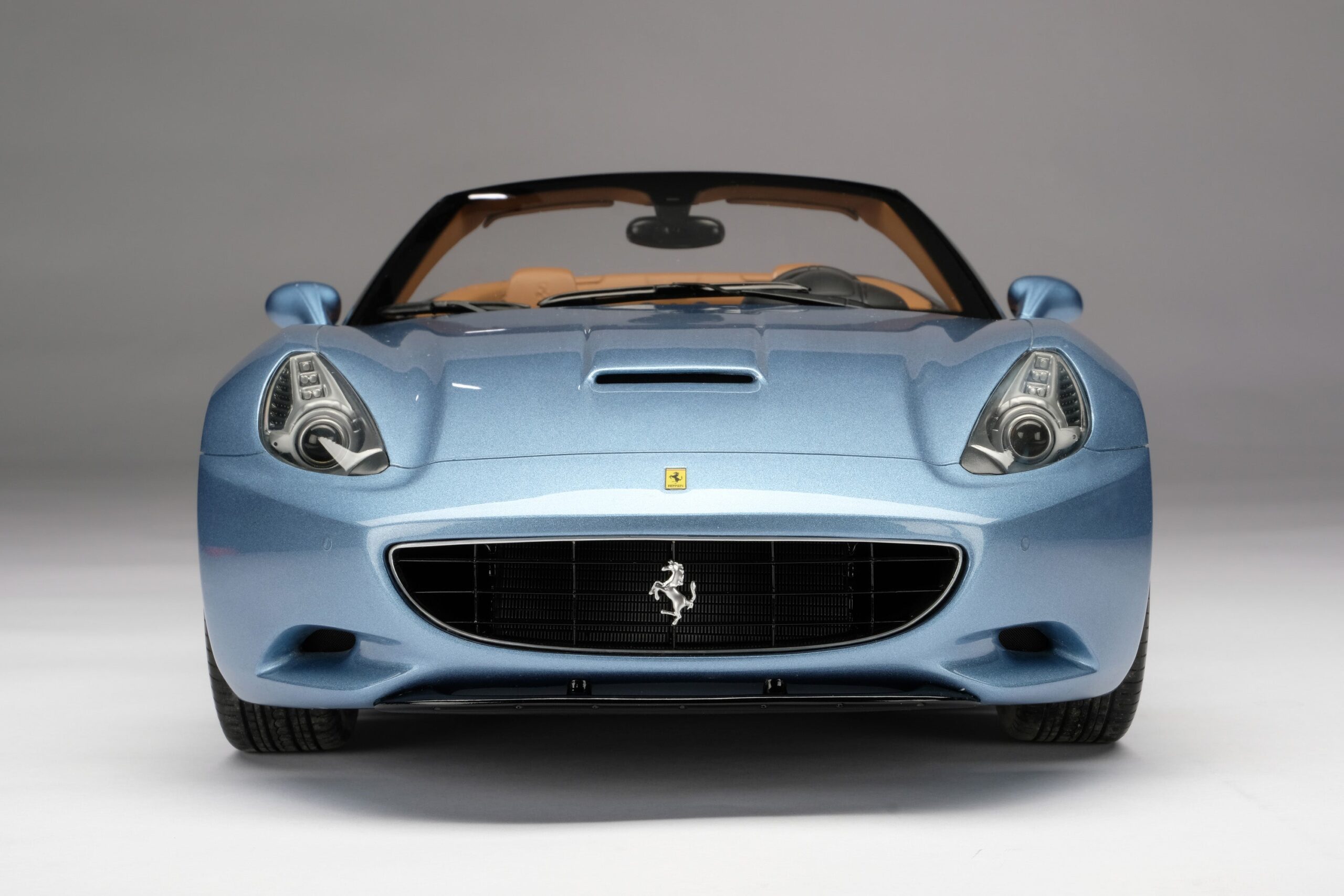 Amalgam Ferrari California (2008) - Rot, Blau | 1:8 - Image 37