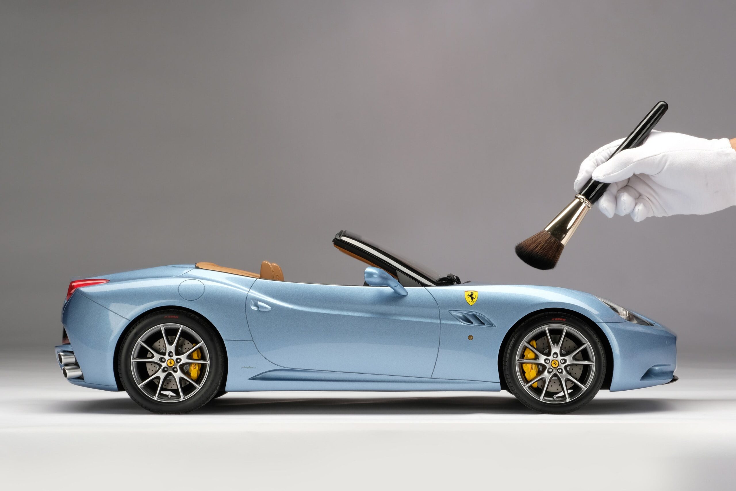 Amalgam Ferrari California (2008) - Rot, Blau | 1:8 - Image 33