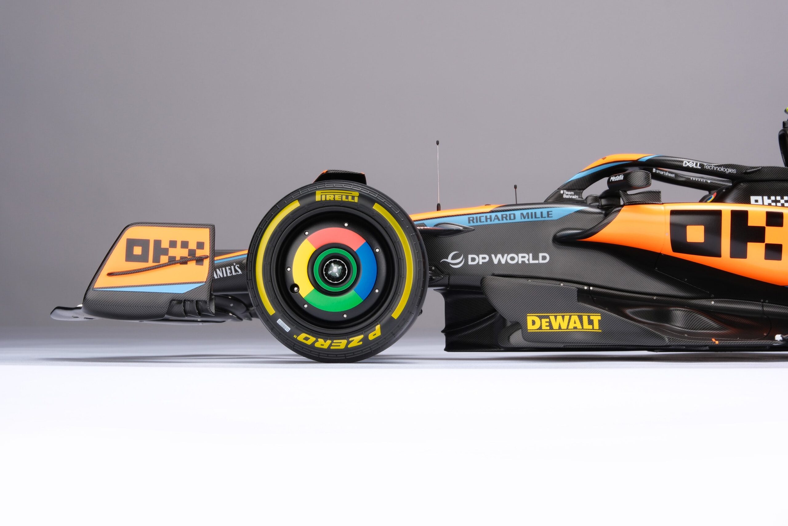 Amalgam McLaren MCL60 2023 Hungary Grand Prix Lando Norris | 1:8 - 画像11