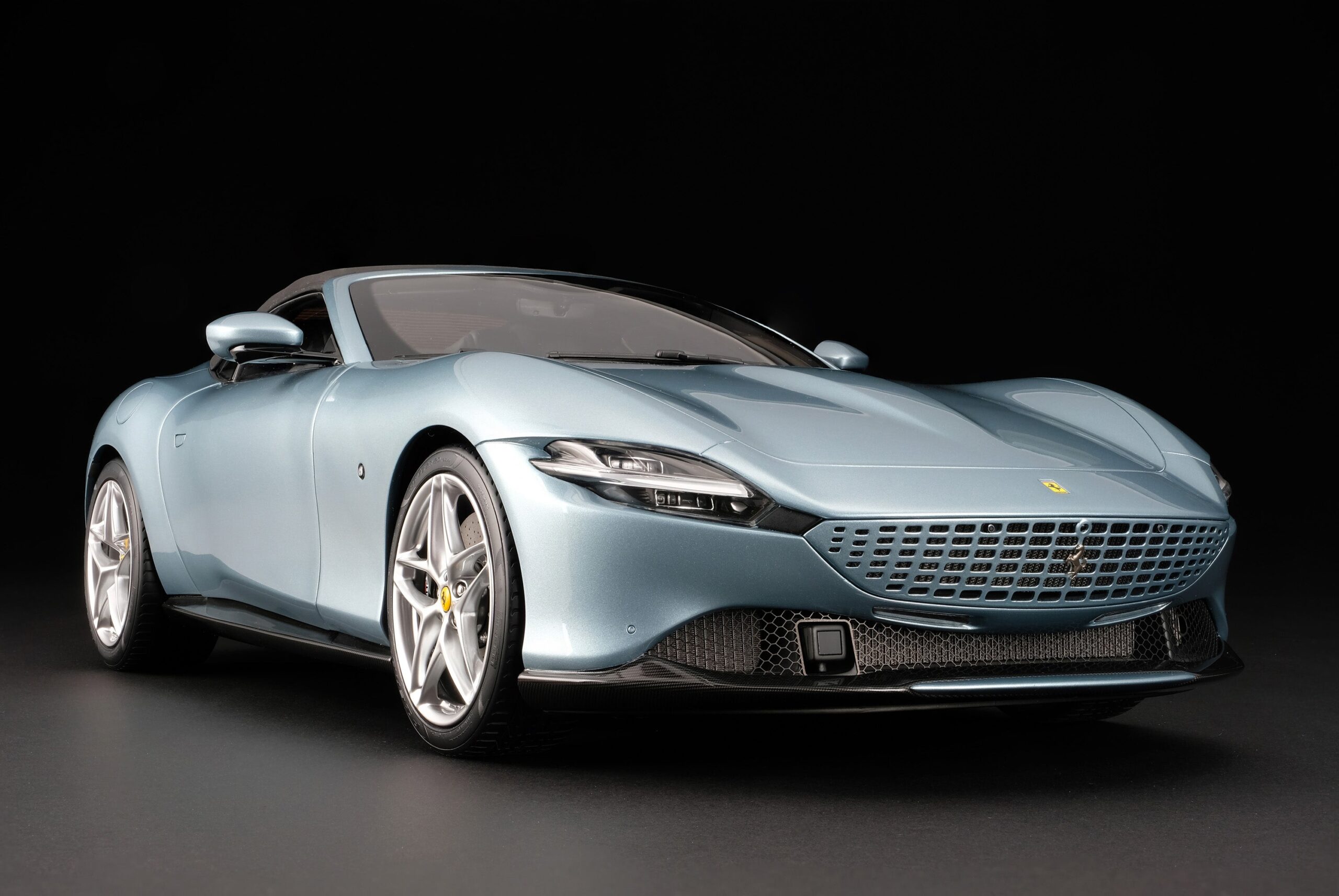 Amalgam Ferrari Roma Spider - Hellblau | 1:8