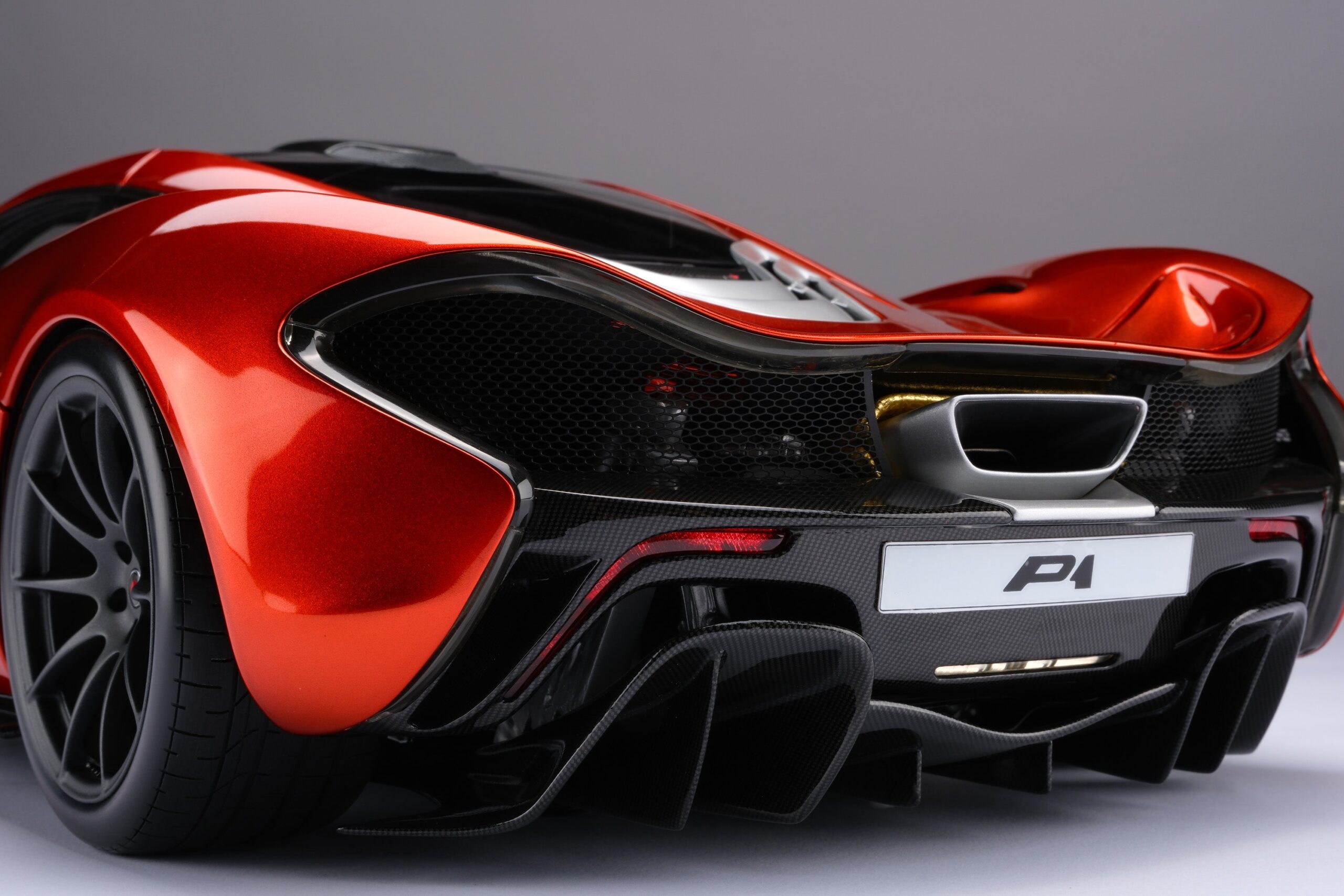 Amalgam McLaren P1 (2012) | 1:8 - Image 43