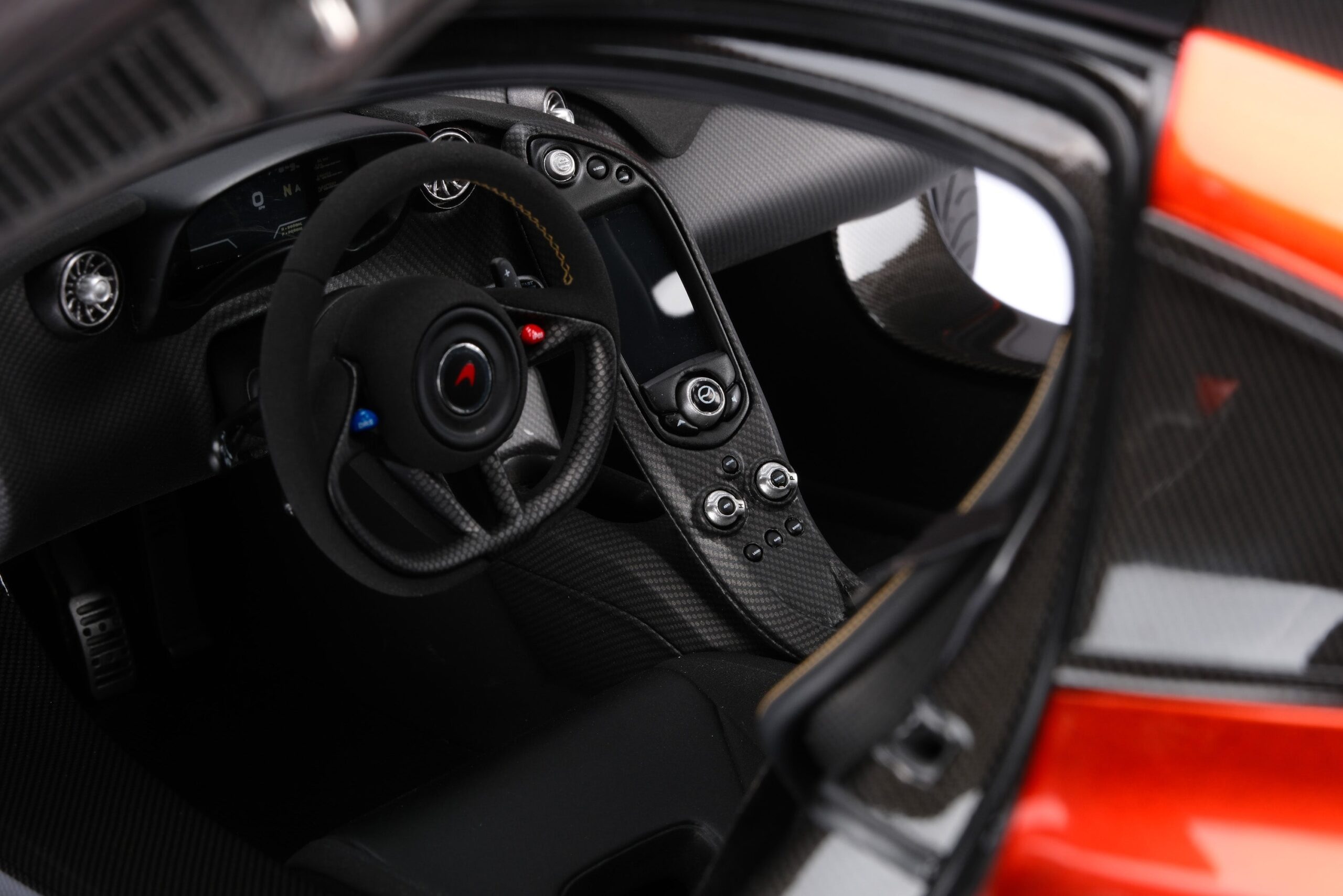 Amalgam McLaren P1 (2012) | 1:8 - Image 32