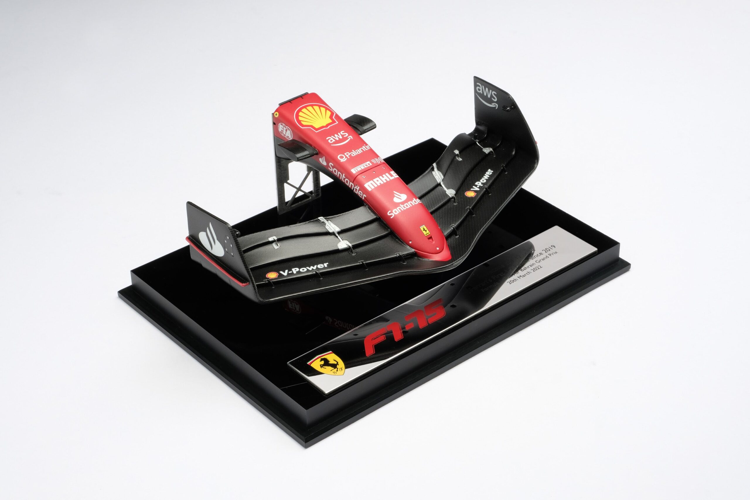 Amalgam Ferrari F1-75 Nosecone 2022 Bahrain Grand Prix - Rot | 1:12 - 画像12