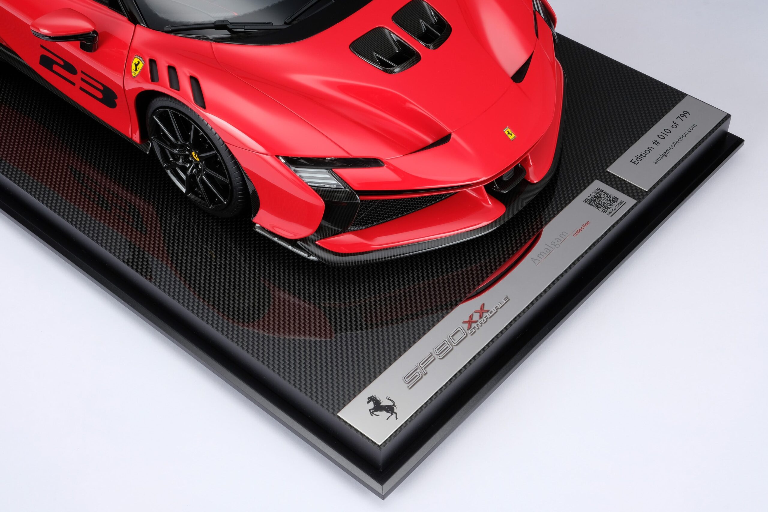 Amalgam Ferrari SF90 XX Stradale (2023) | 1:8 - Image 16