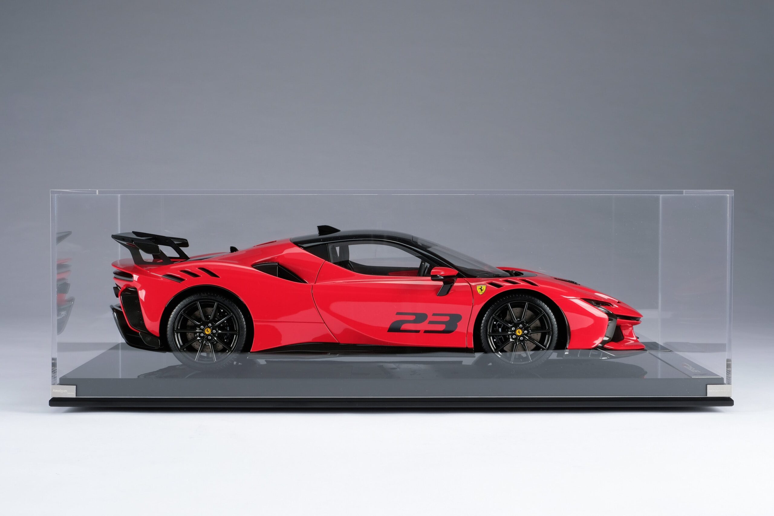 Amalgam Ferrari SF90 XX Stradale (2023) | 1:8 - Image 23