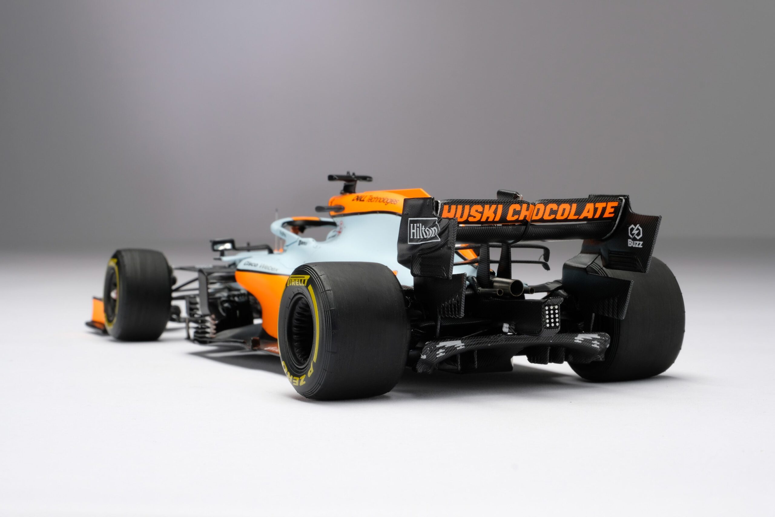 Amalgam McLaren MCL35M 2021 Monaco Grand Prix - Hellblau/Orange | 1:18 - Image 15