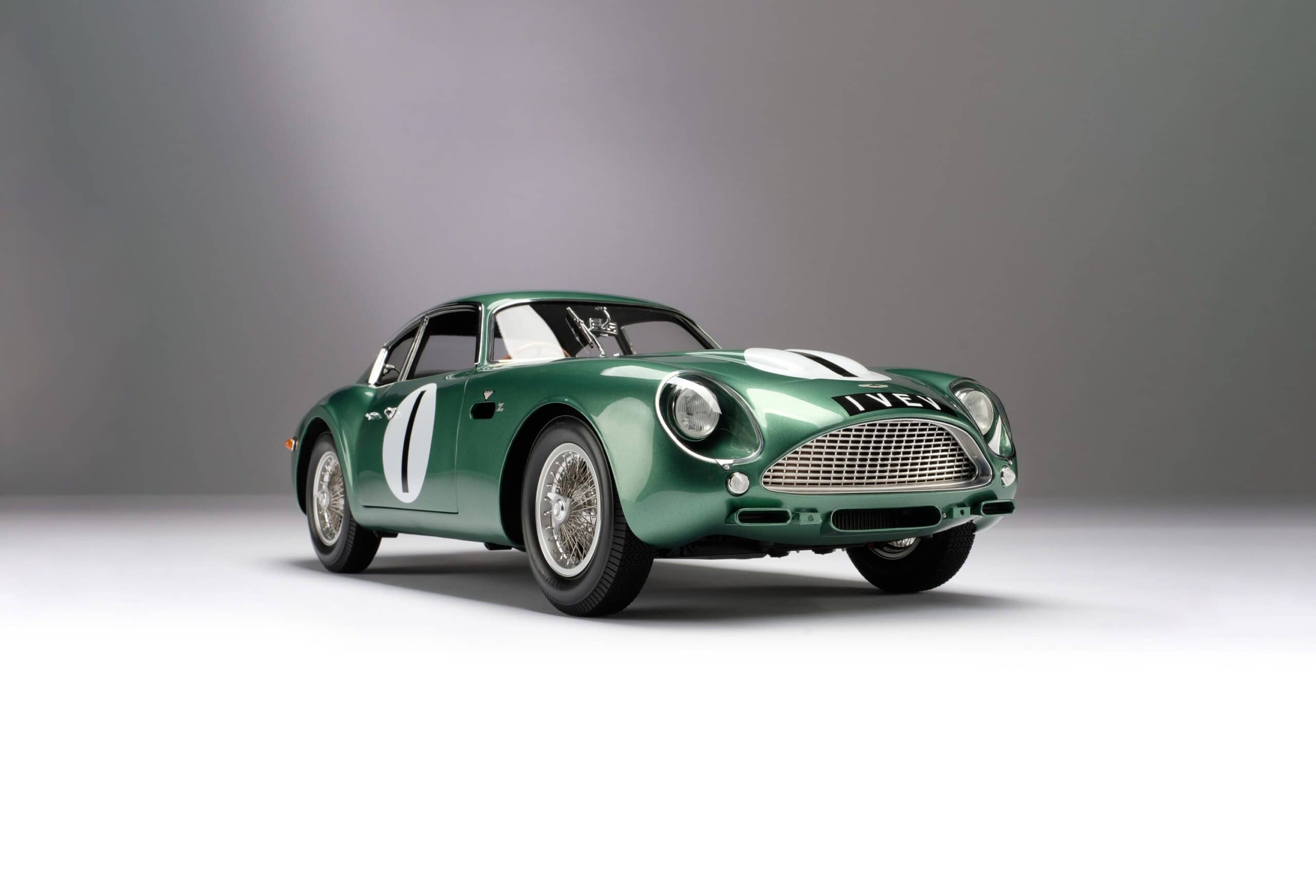 Amalgam Aston Martin DB4 GT Zagato 1961 Goodwood TT Salvadori - Grün | 1:8 - Image 6