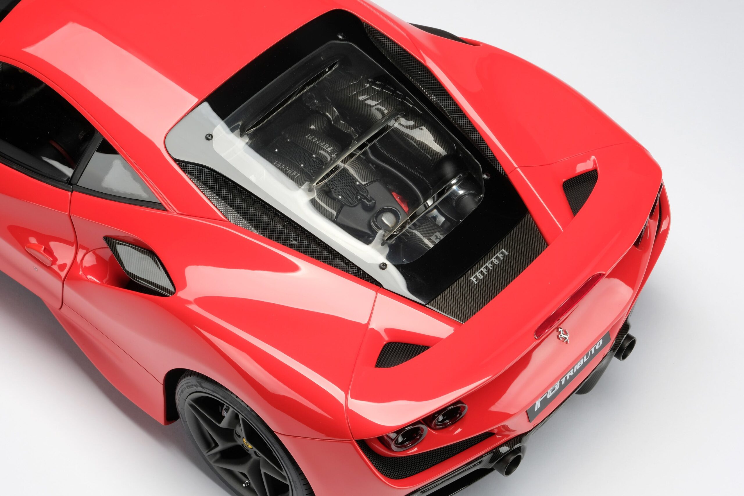 Amalgam Ferrari F8 Tributo (2019) | 1:8 – Bild 7