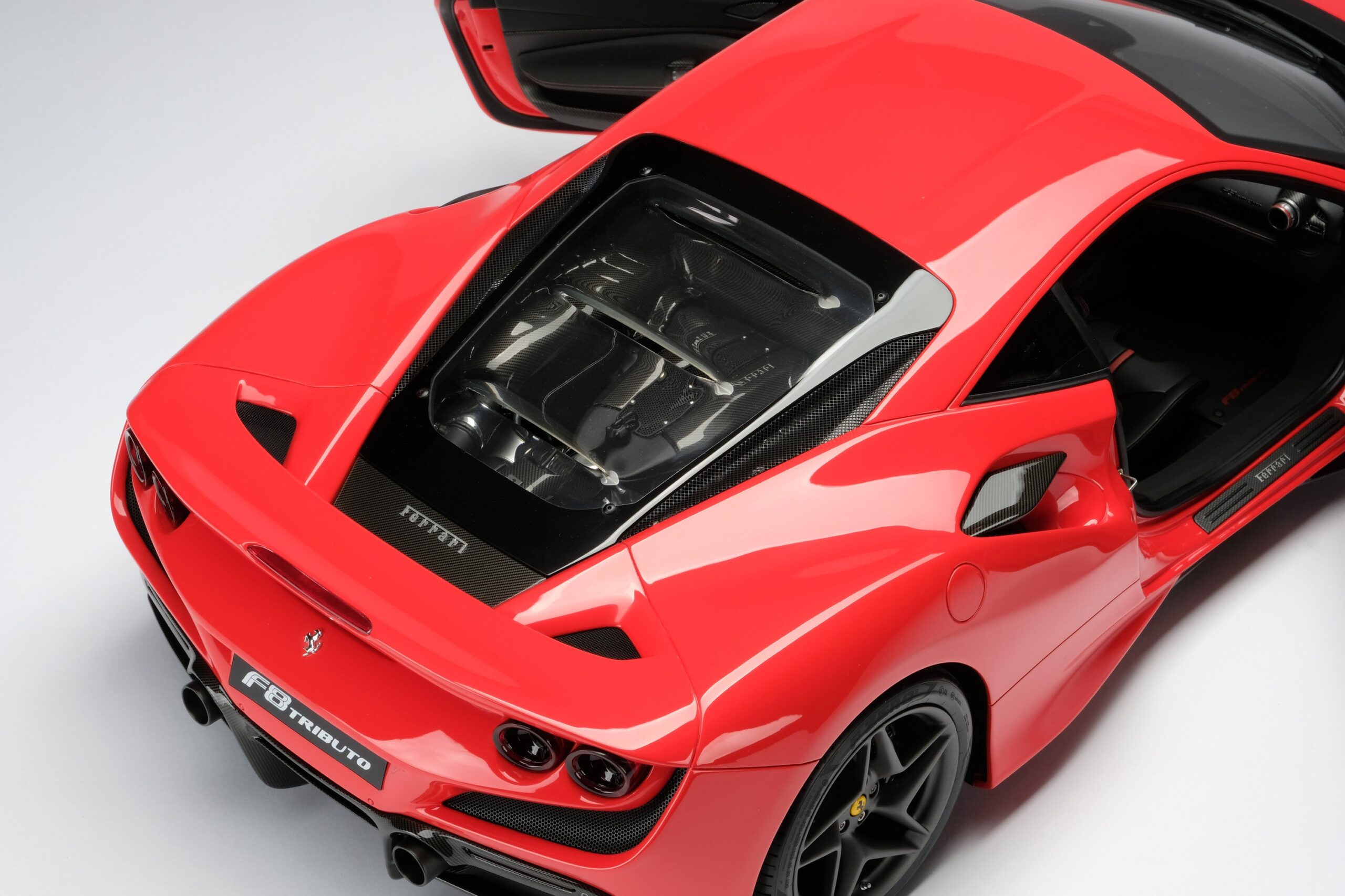 Amalgam Ferrari F8 Tributo (2019) | 1:8 – Bild 12