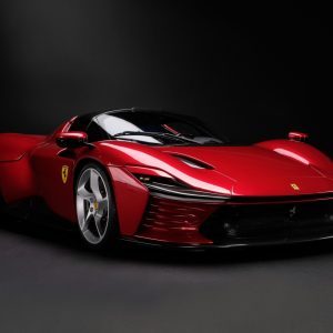 アマルガム フェラーリ デイトナ SP3 (2022) | 1:8