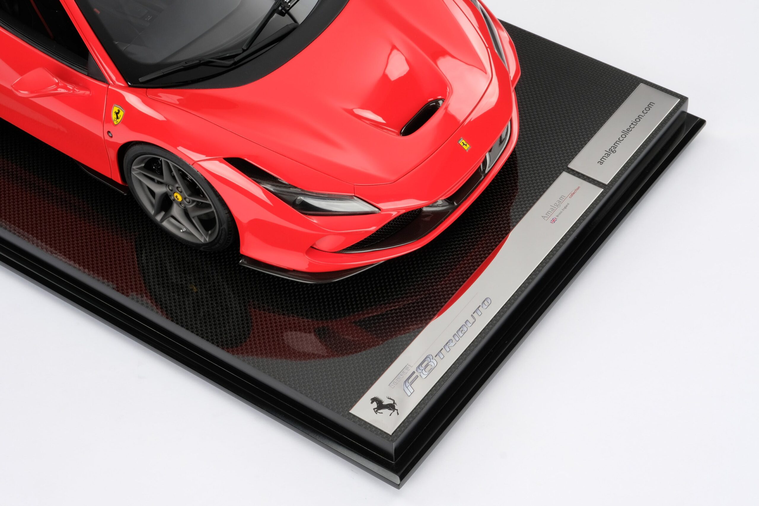 Amalgam Ferrari F8 Tributo (2019) | 1:8 – Bild 21