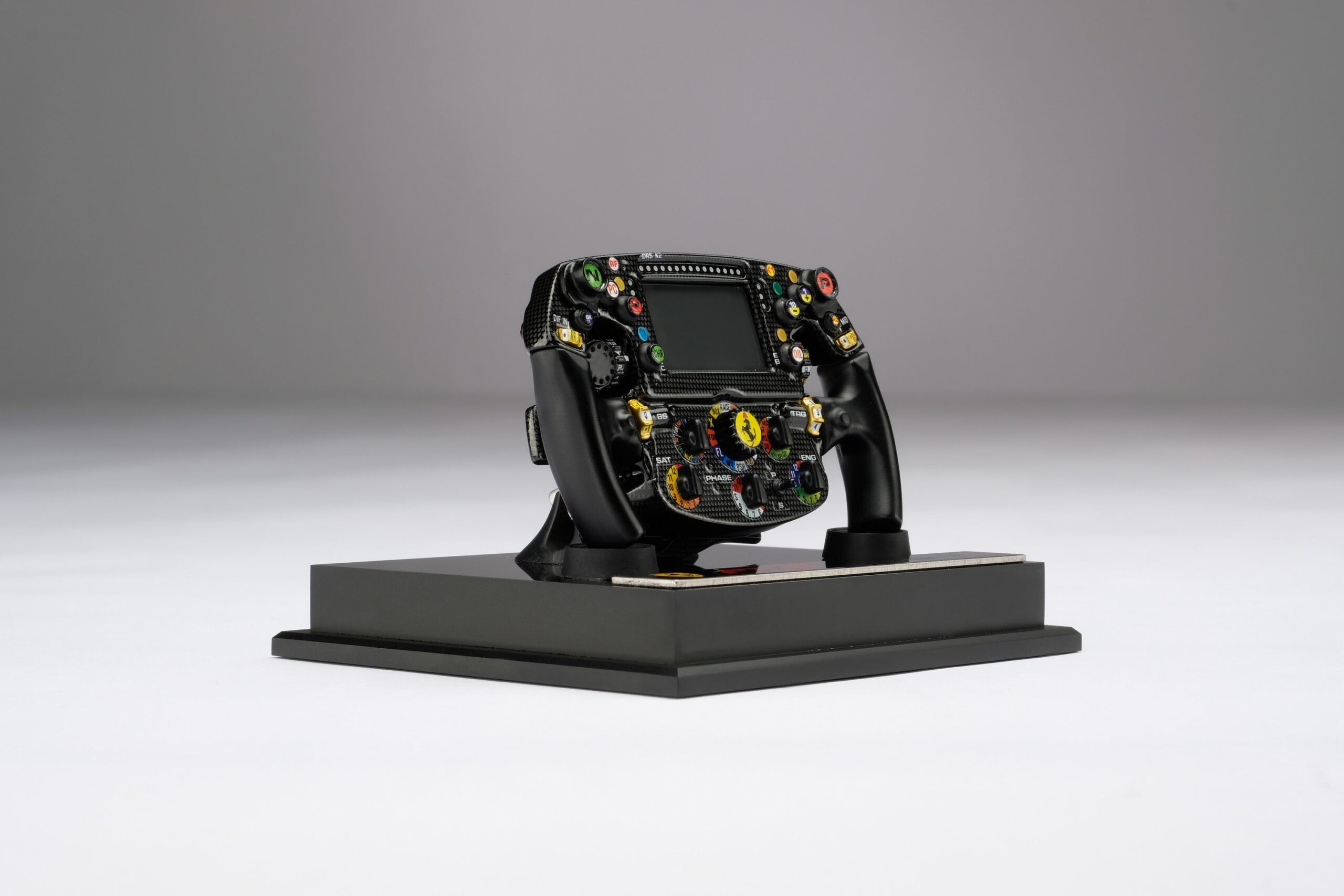 Amalgam Ferrari F1-75 Lenkrad (2022) | 1:4 - Image 7