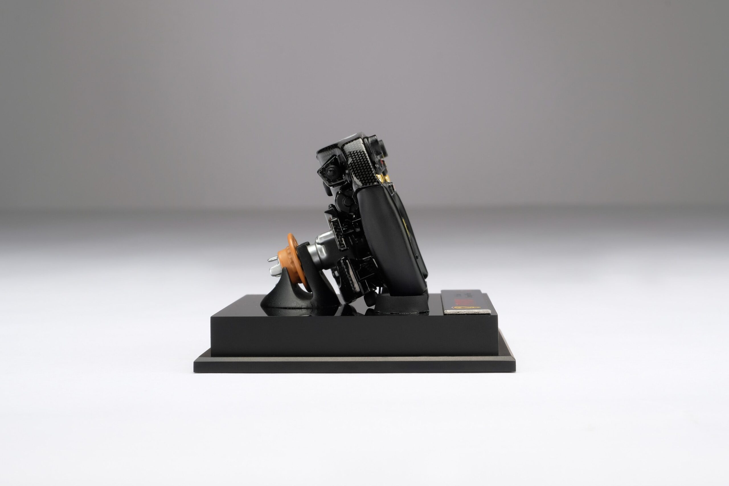 Amalgam Ferrari F1-75 Lenkrad (2022) | 1:4 - Image 8