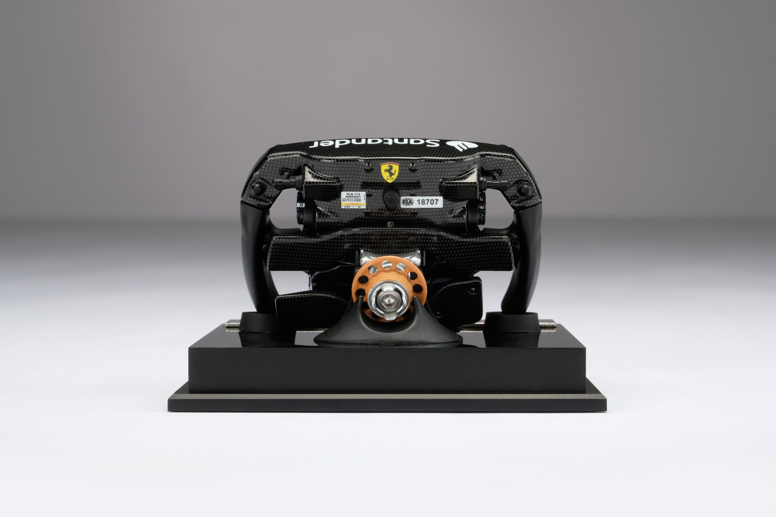 Amalgam Ferrari F1-75 Lenkrad (2022) | 1:4 - Image 10