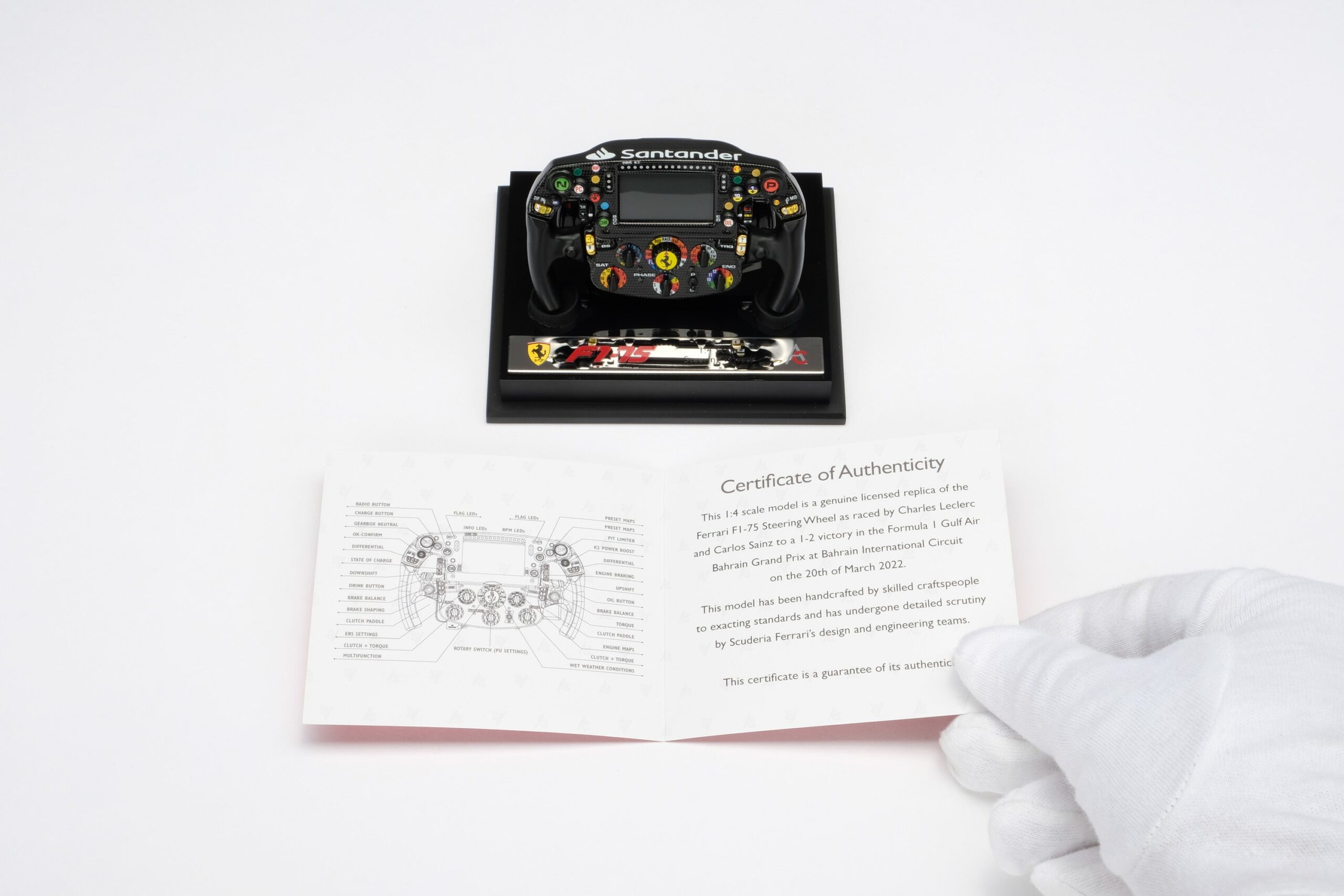 Amalgam Ferrari F1-75 Lenkrad (2022) | 1:4 - Image 16